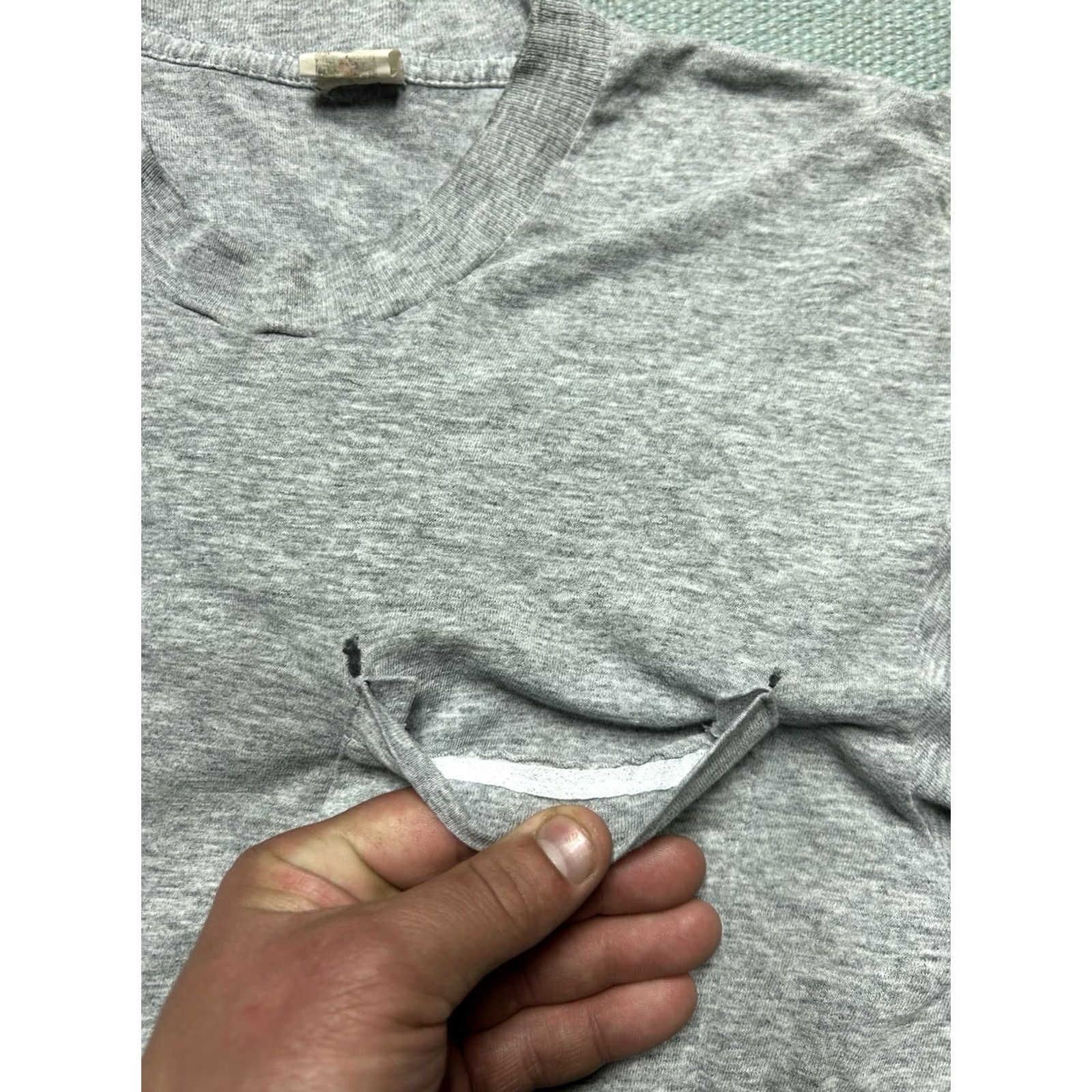Fruit Of The Loom VINTAGE 90s Fruit of the Loom T-Shirt Pocket Gray M/L Womens Mens Shirt Size US M / EU 48-50 / 2 - 7 Thumbnail