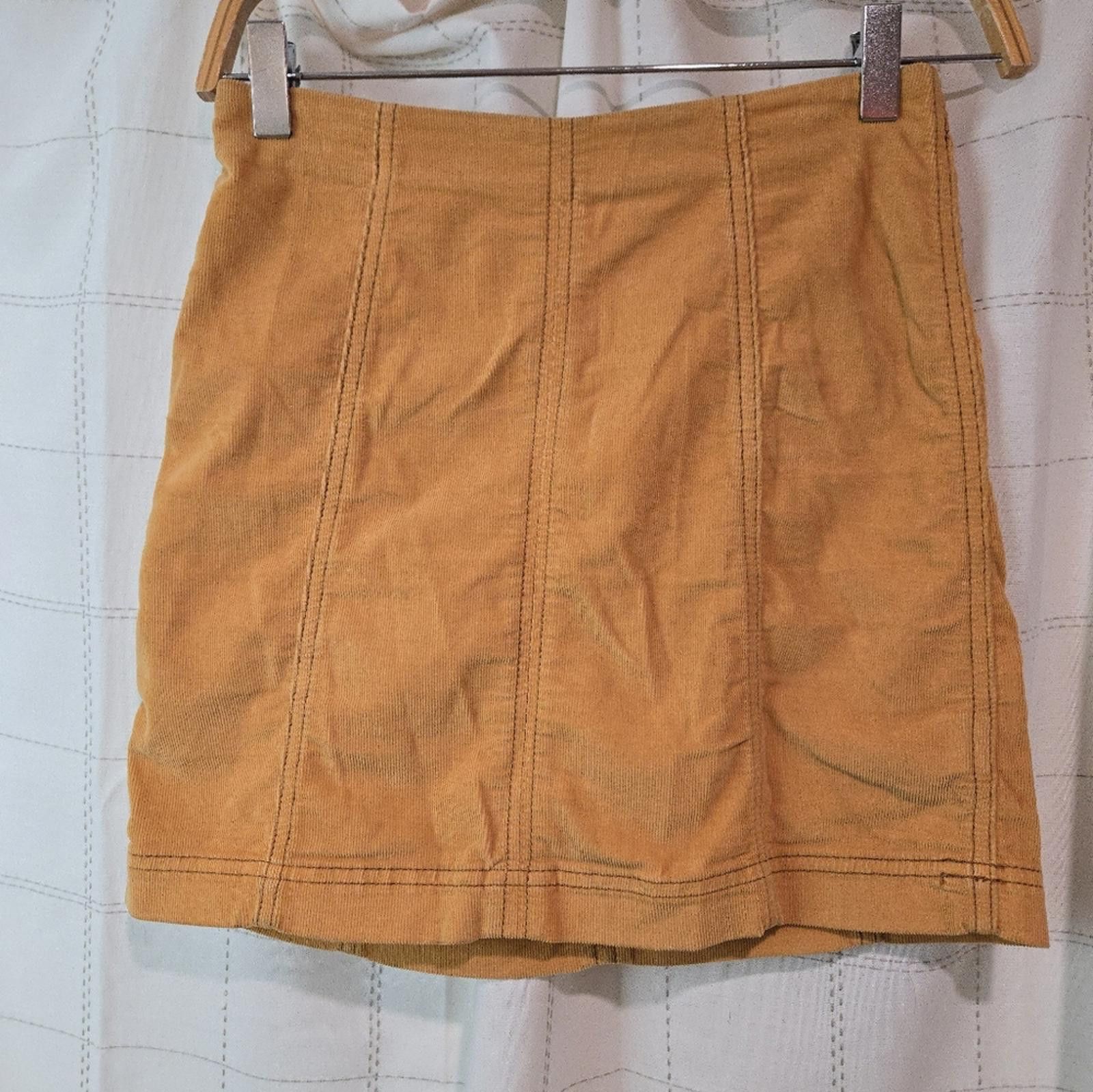Free People Free People Modern Femme Skirt Size 25" / US 0 / IT 36 - 1 Thumbnail