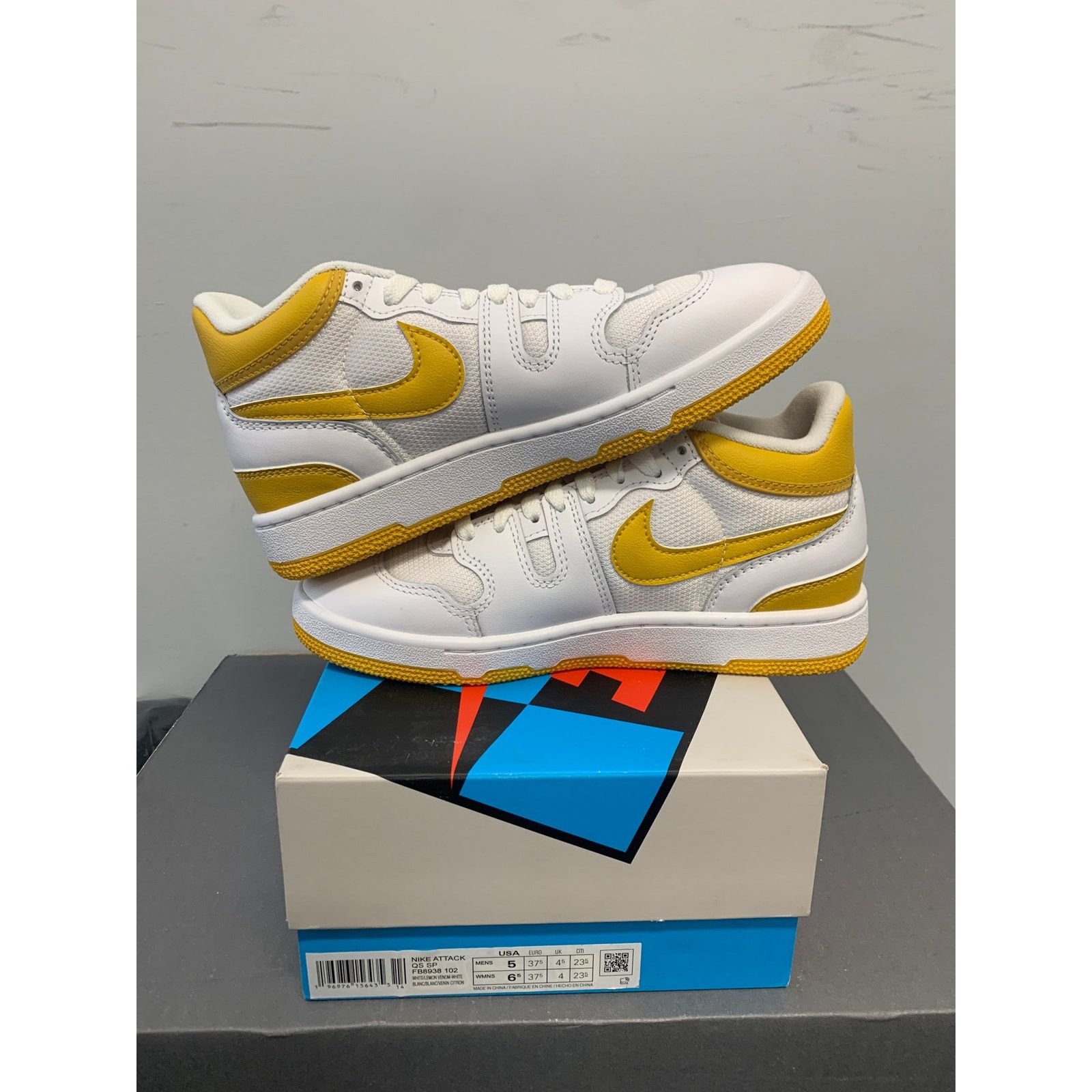 Nike Nike Mac Attack QS SP Lemon Venom Size 5 BRAND NEW SHIPS NOW Size US 5 / EU 37 - 5 Thumbnail