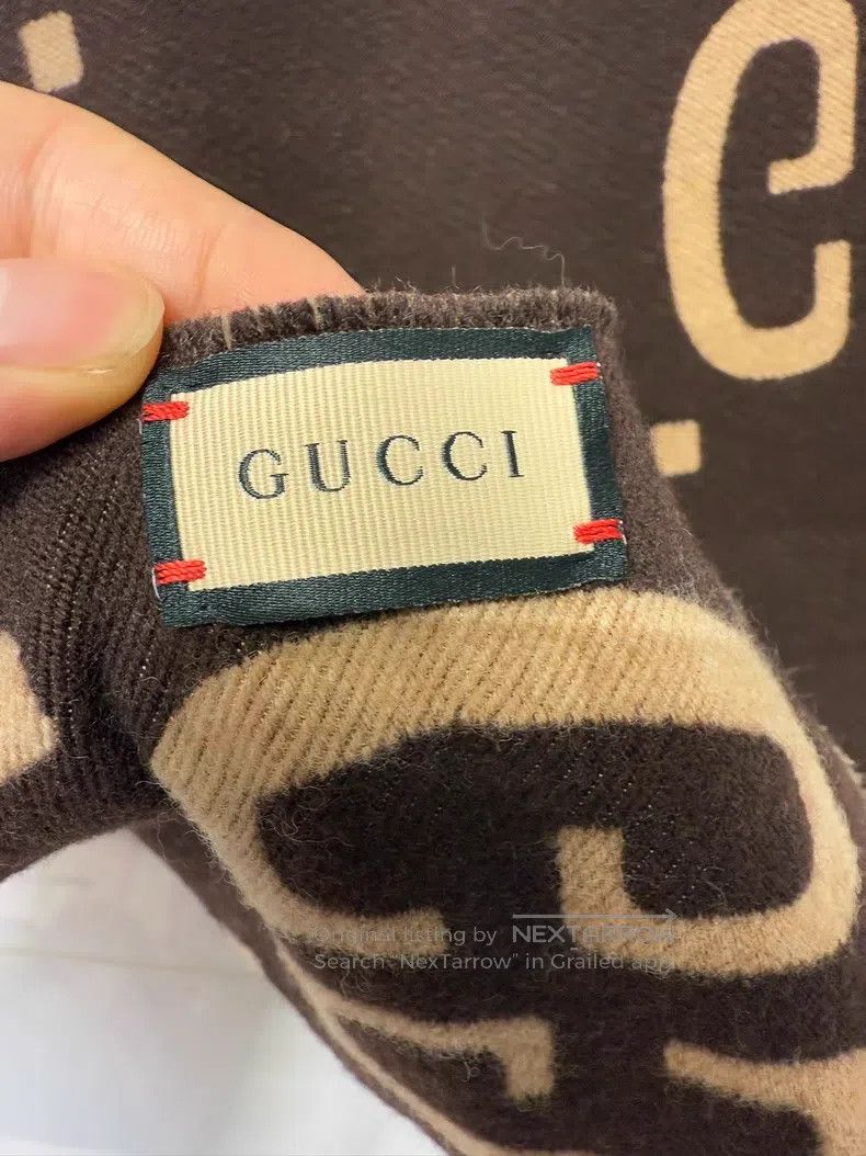 Gucci Gucci Full printed cashmere scarf Size ONE SIZE - 4 Thumbnail