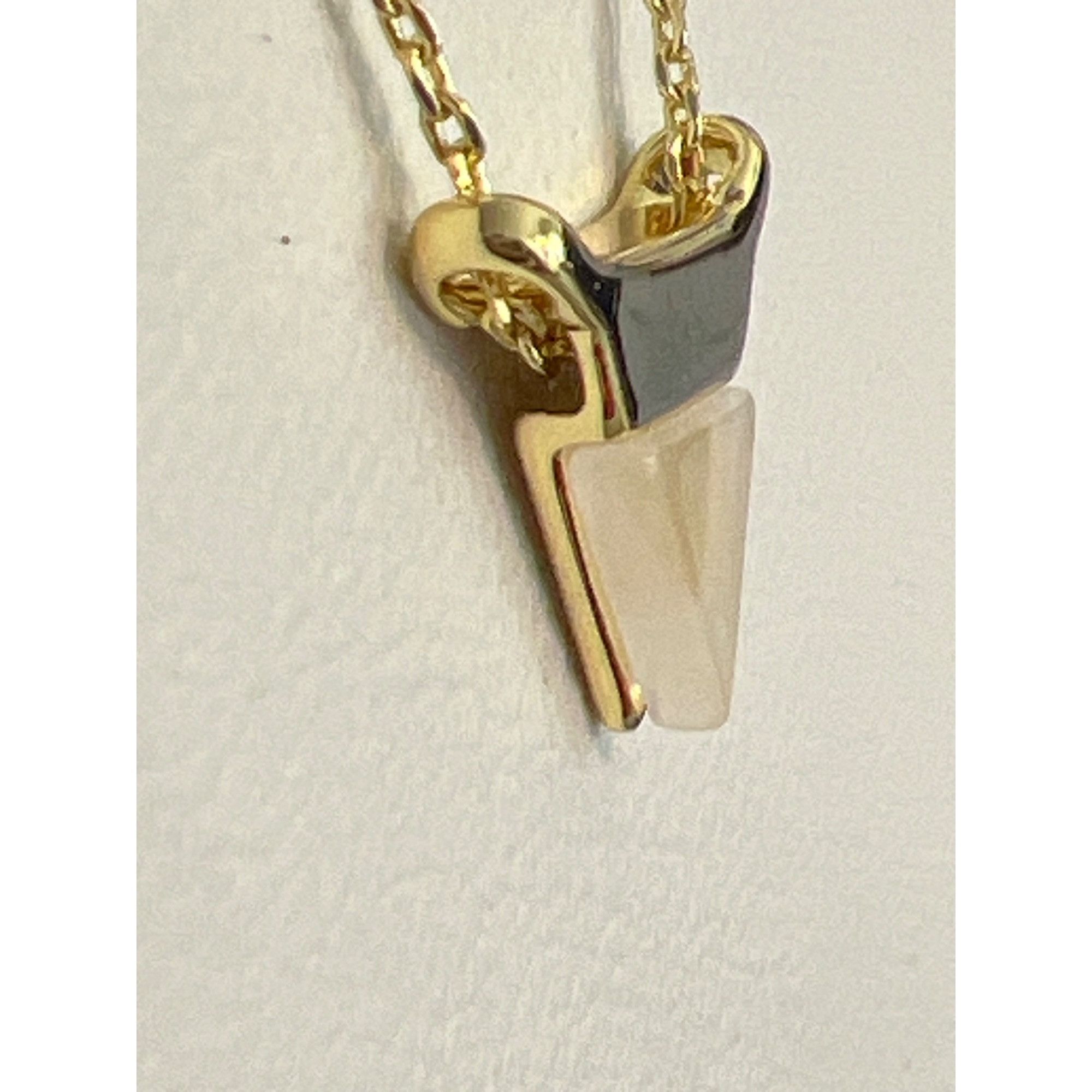 Other Uncommon James Gold Tone Necklace Triangle Pendant Delicate Size ONE SIZE - 3 Thumbnail