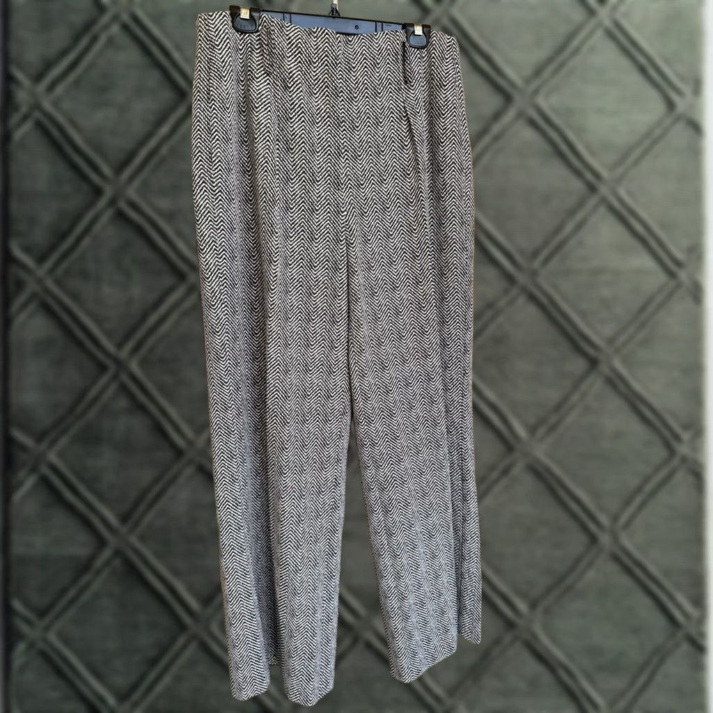 White House Black Market VINTAGE White House Black Market Luna Wide Leg Dress Pant 12 Black White Print Women's Pants Wide-Leg 31in Inseam Size 34" / US 12 / IT 48 - 1 Thumbnail