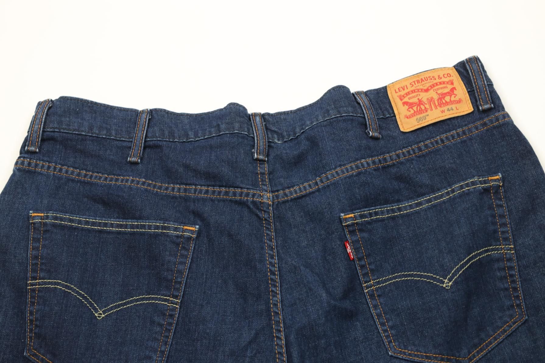 Levi's Vintage Y2K Levis 569 Fit Baggy Denim Jean Shorts Jorts Blue Size US 44 / EU 60 - 11 Thumbnail