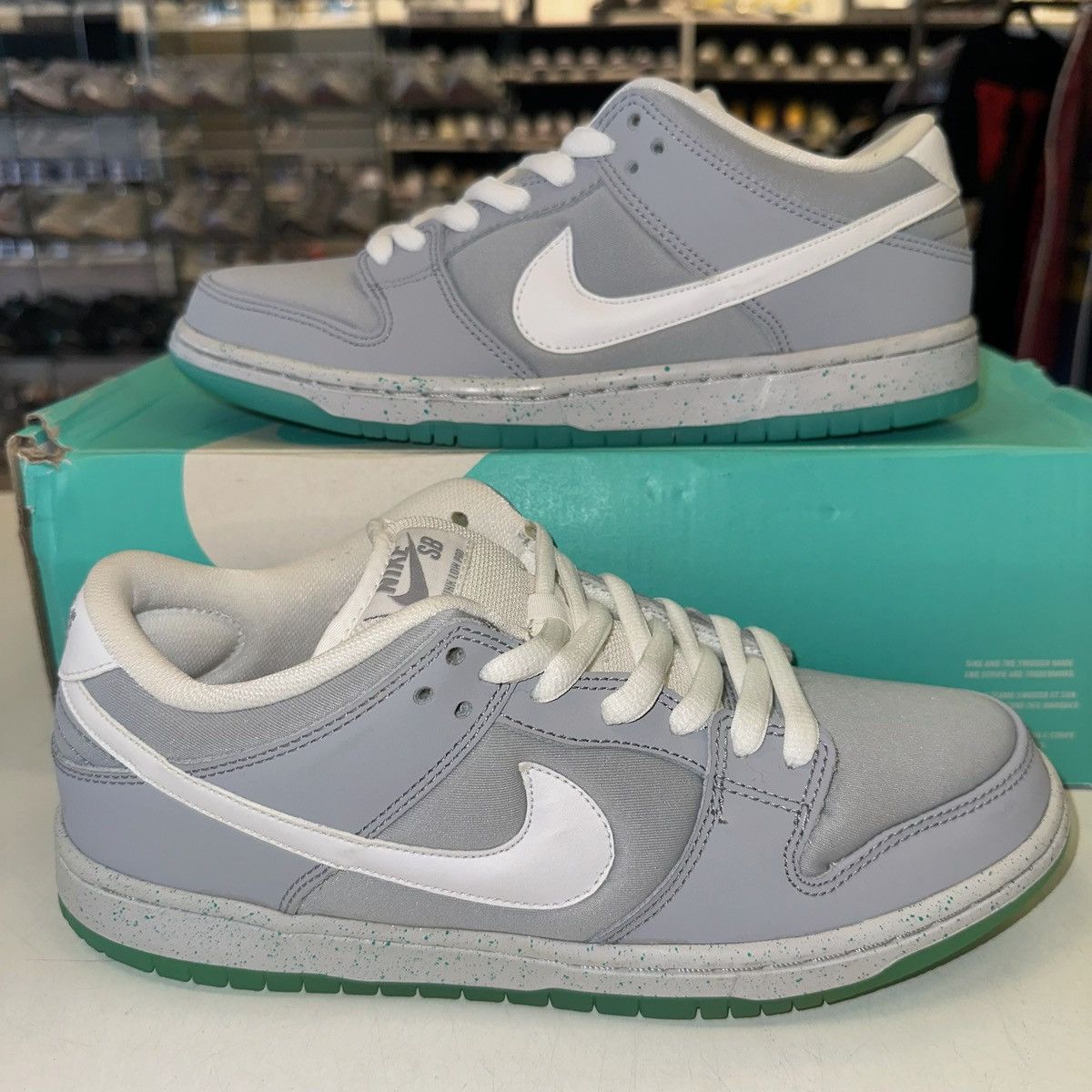 Nike Size 8 - Nike SB Dunk Low Marty McFly - 313170-022 Size US 8 / EU 41 - 1 Thumbnail