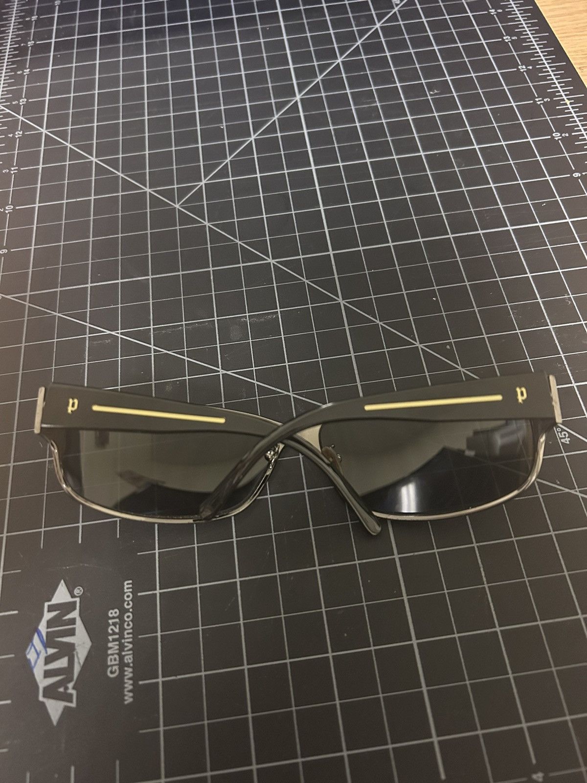 Vintage Vintage POLICE sunglasses Size ONE SIZE - 5 Thumbnail