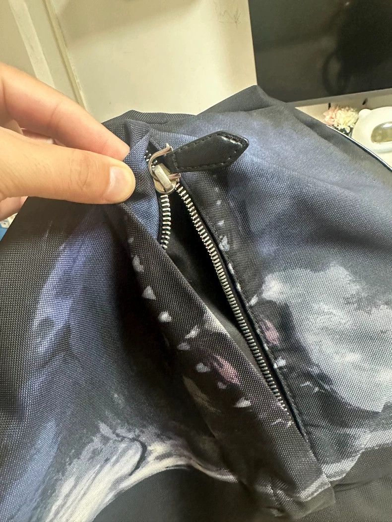Givenchy Givenchy Big Shark Popular Backpack Size ONE SIZE - 3 Thumbnail