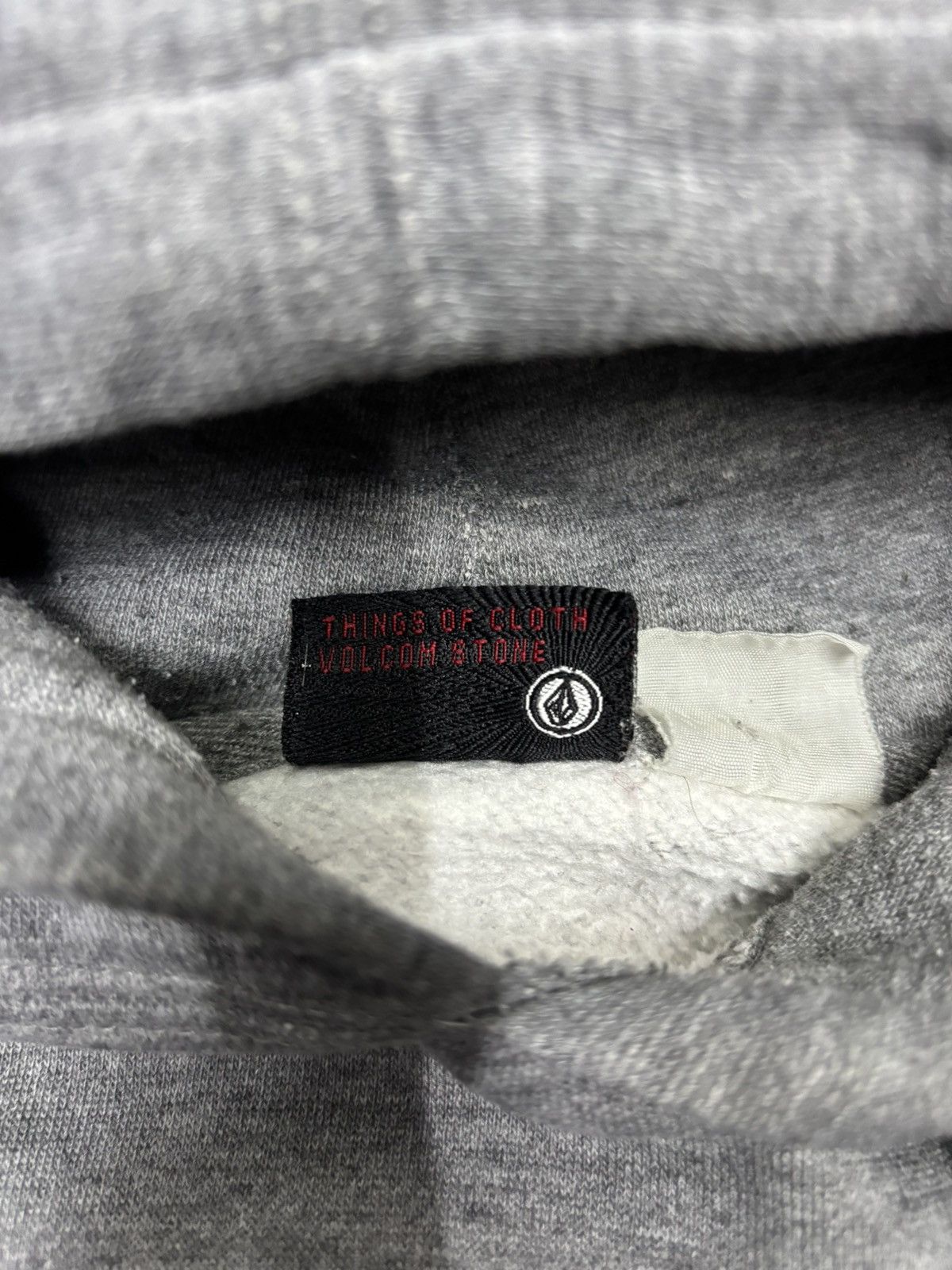 Vintage Vintage Volcom Dirt Sweater Hoodies Street Fashion Size US L / EU 52-54 / 3 - 10 Thumbnail