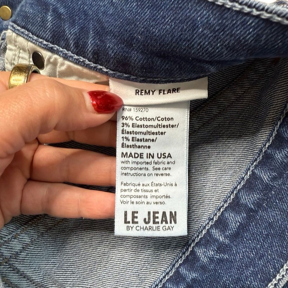 Jean NWT Le Jean Remy Flare High Rise Dark Wash Blue Size 29 Size 29" - 8 Thumbnail