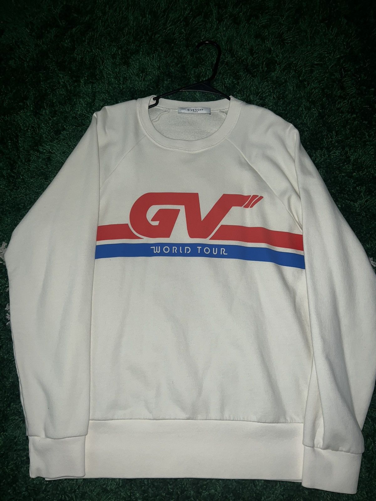 Gv world tour sweater best sale