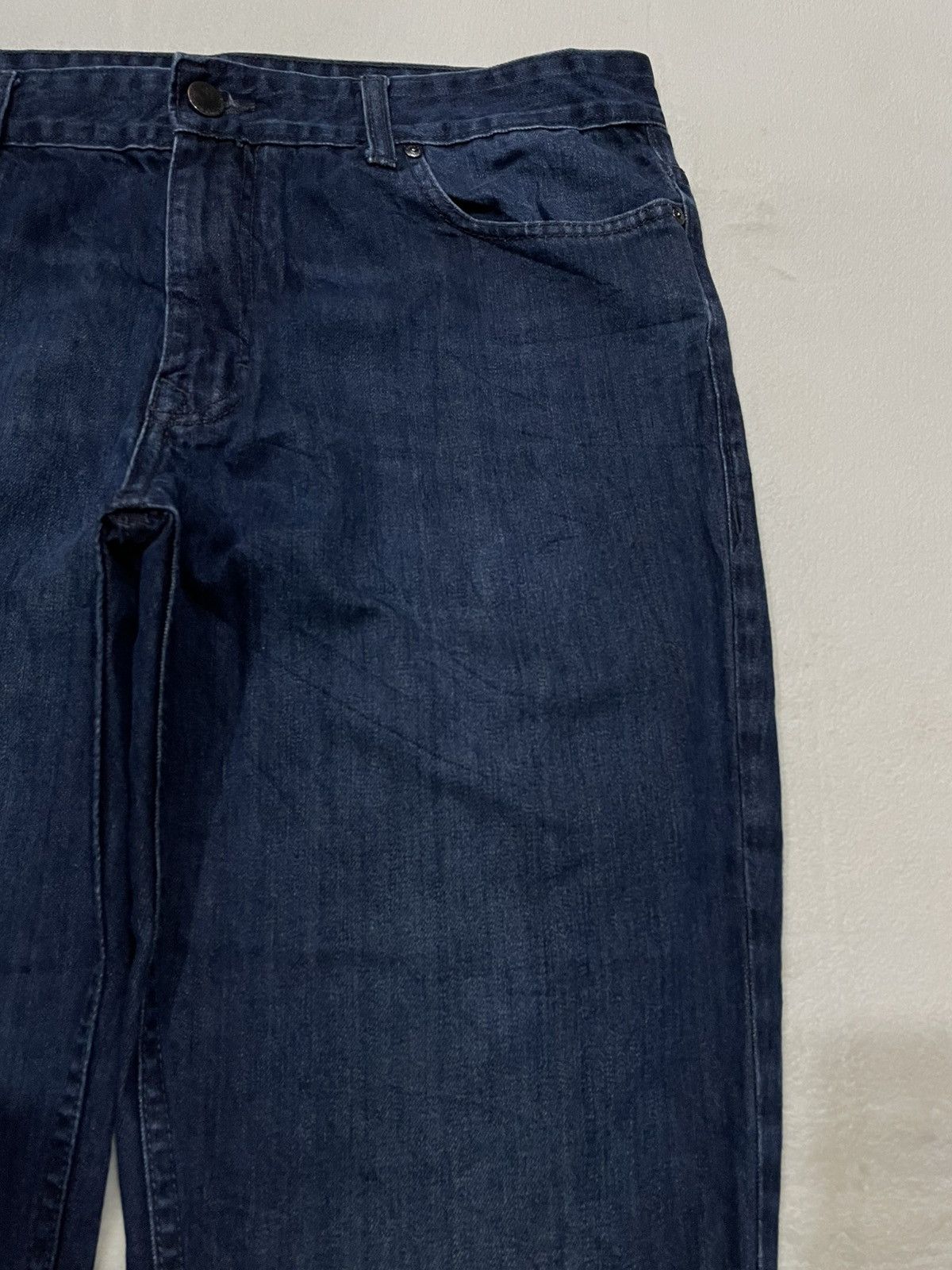 Calvin Klein Vintage Calvin Klein Distressed Slim Straight Cut Dark Jeans Size US 37 - 4 Thumbnail