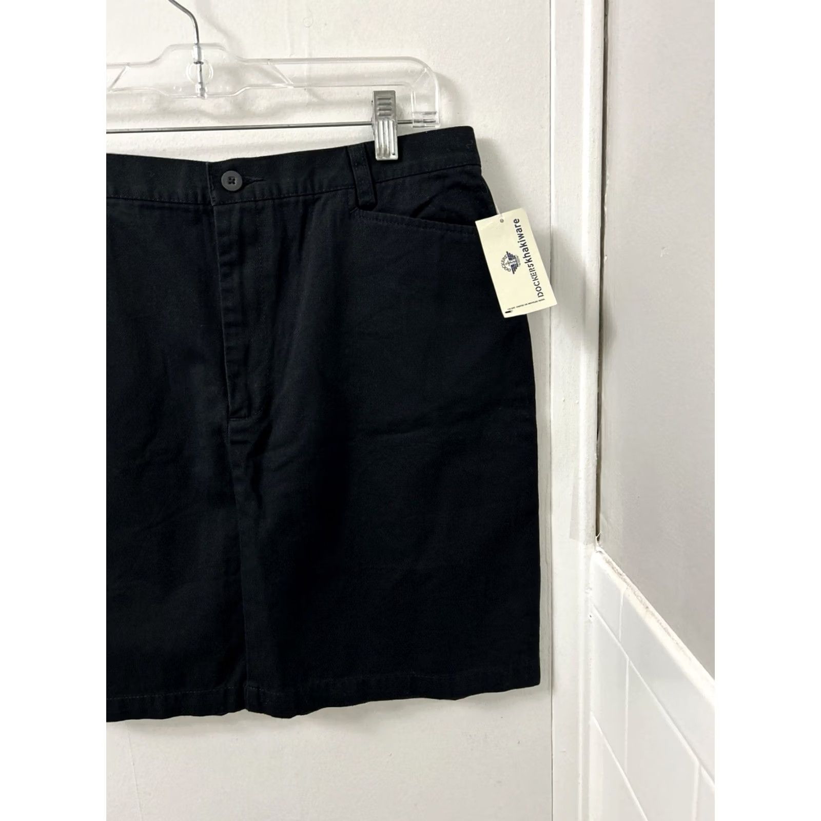 Dockers VINTAGE Dockers Skirt Womens 14 Black Mini Twill 100% Cotton NWT Zipper Button Pockets 90s Classic Short 90s Womens Size 36" / US 14 / IT 50 - 3 Thumbnail