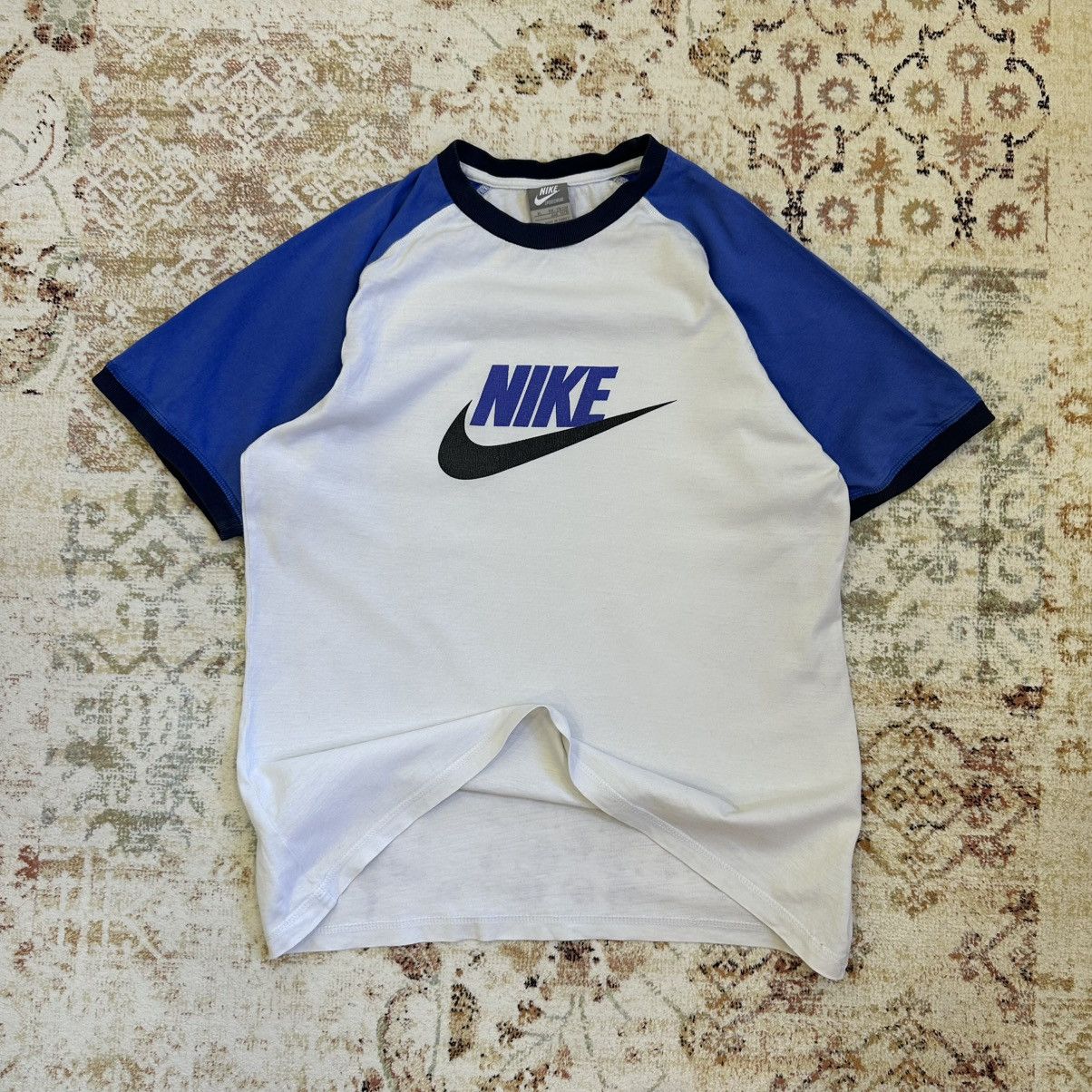 Nike × Vintage Vintage Nike T-shirts Big Logo Y2K 00s Fit Size US S / EU 44-46 / 1 - 1 Thumbnail