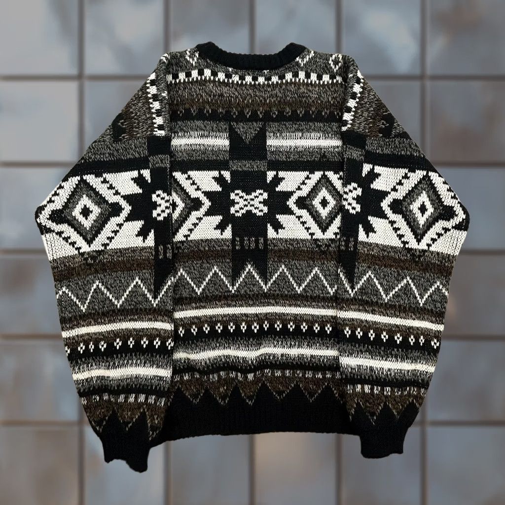 Vintage VINTAGE Graphix Sweater Mens Medium Black Brown Aztec Geometric Knit Crewneck Pullover Size US M / EU 48-50 / 2 - 1 Thumbnail