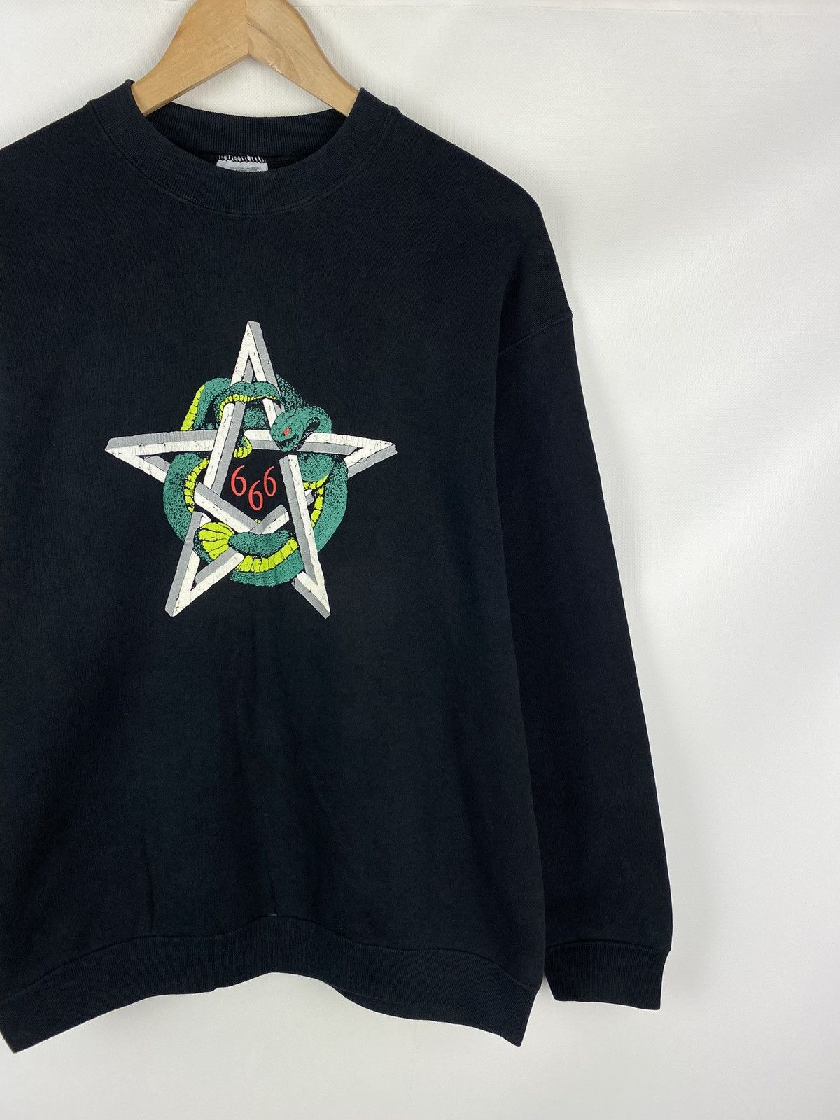 Vintage Screen Stars vintage satanic 666 sweatshirt pullover size L Size US L / EU 52-54 / 3 - 3 Thumbnail