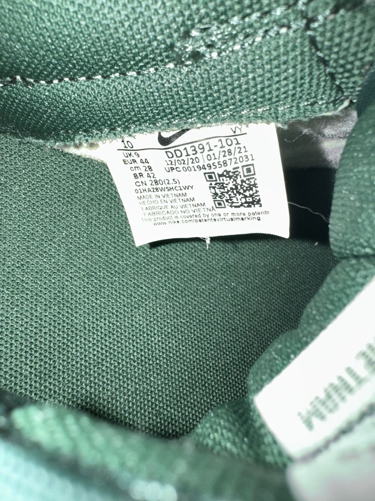 Nike Nike Dunk Michigan State Green Sneaker size 10 Size US 10 / EU 43 - 7 Thumbnail