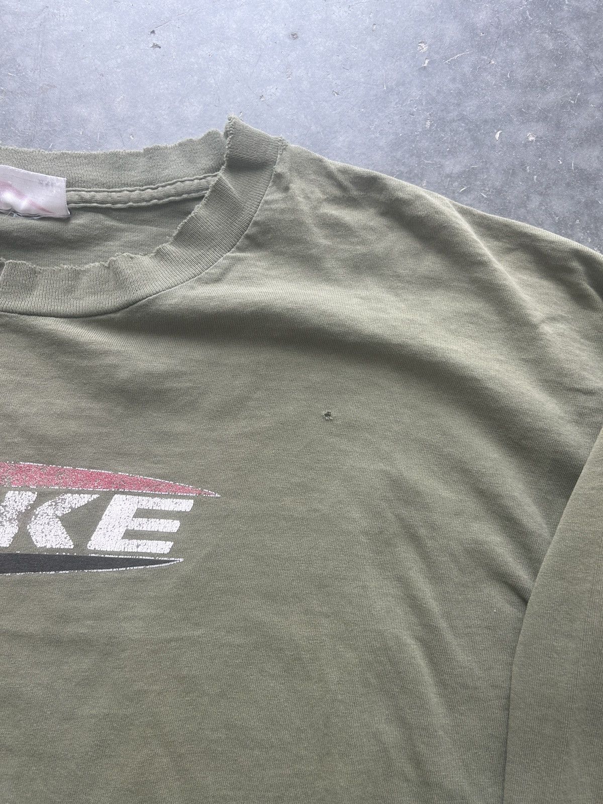 Nike × Vintage Vintage 90s Nike Spellout Graphic Tee Distressed Size US XXL / EU 58 / 5 - 6 Thumbnail