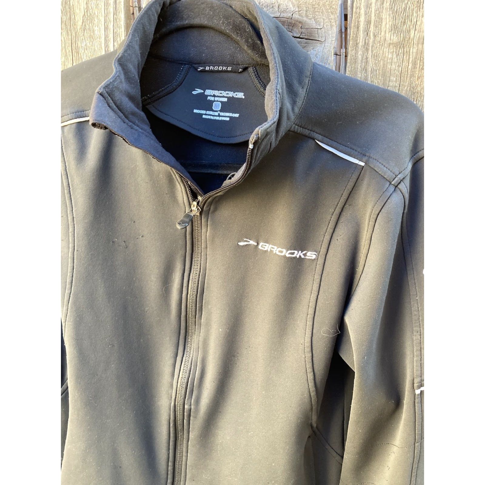 Brooks Brooks Running Women's Black Full-Zip Activewear Sweater M Embroidered Flawed Size M / US 6-8 / IT 42-44 - 4 Thumbnail