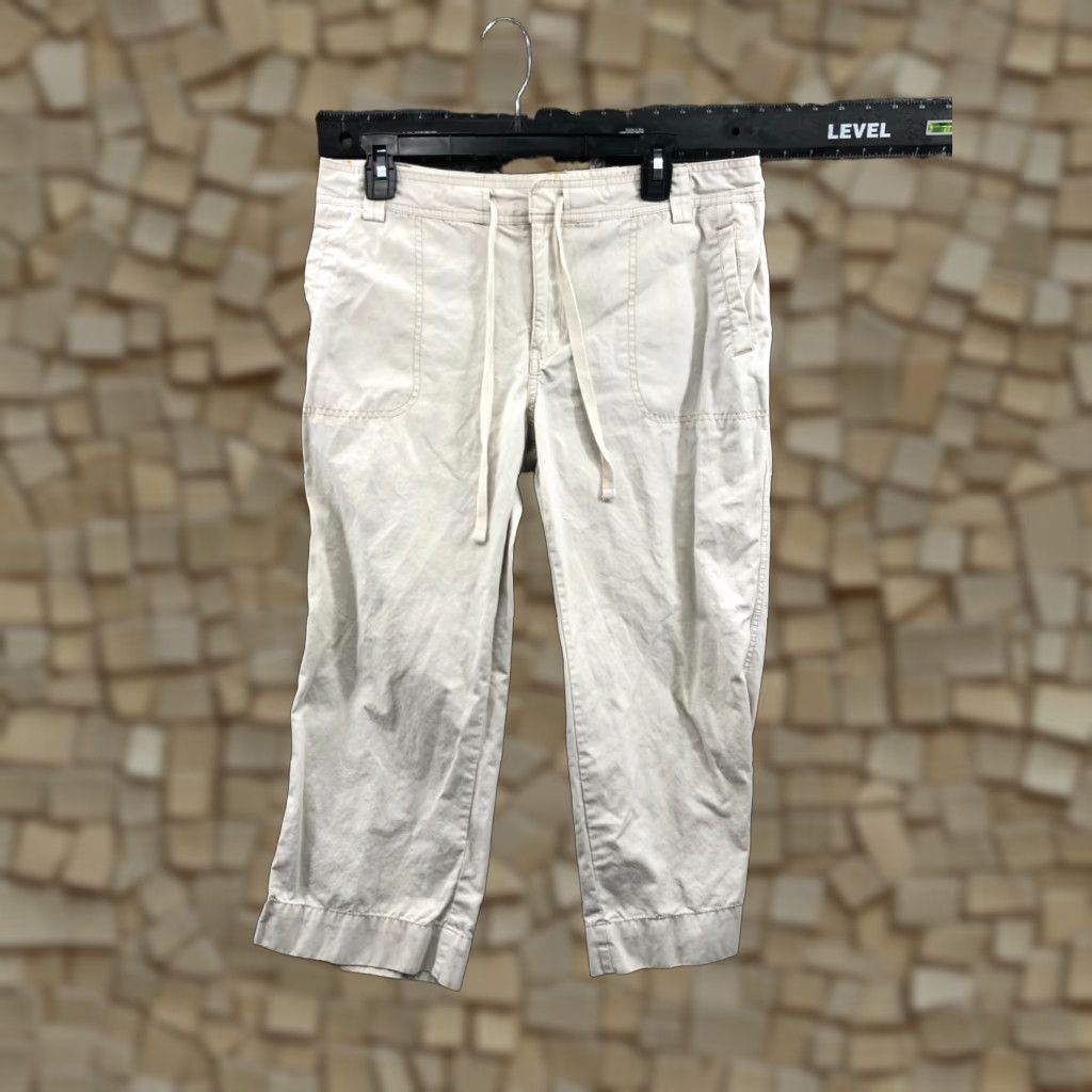 Old Navy Old Navy Capri Pants Women 12 Beige - Casual Formal Knit Pockets Elastic Waist Flat Front 23in Inseam Regular Rise Mid 8.5-10.5in Size 34" / US 12 / IT 48 - 1 Thumbnail