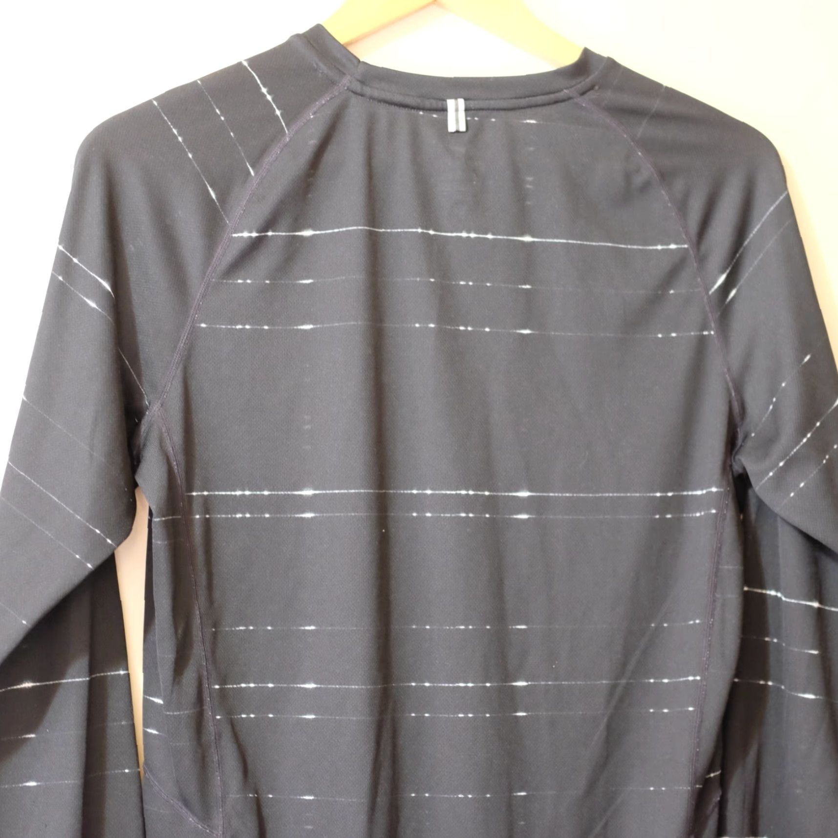 Nike Nike Long Sleeve Shirt Adult M Mens Black White Logo Stretch Crew Neck Size US M / EU 48-50 / 2 - 7 Thumbnail