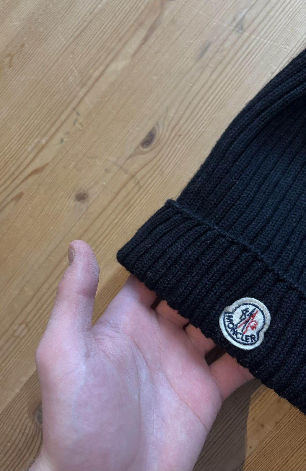 Moncler Moncler Pom Pom Berretto Womens Beanie Size ONE SIZE - 2 Thumbnail