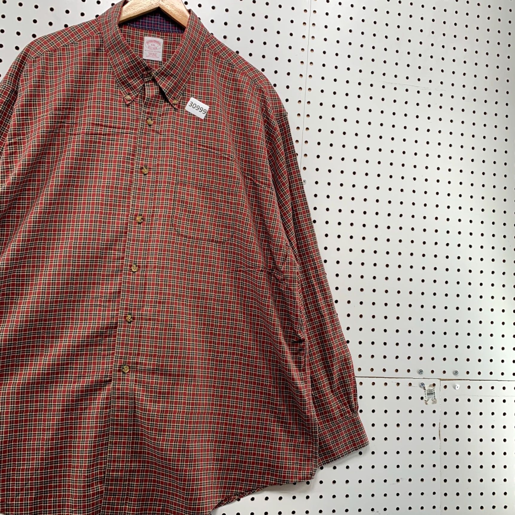 Brooks Brothers Brooks Brothers Button-Down Shirt Mens 2XL Red Plaid Long Sleeve Cotton Button-Up Shirt 28X33.5 Size US XXL / EU 58 / 5 - 4 Thumbnail