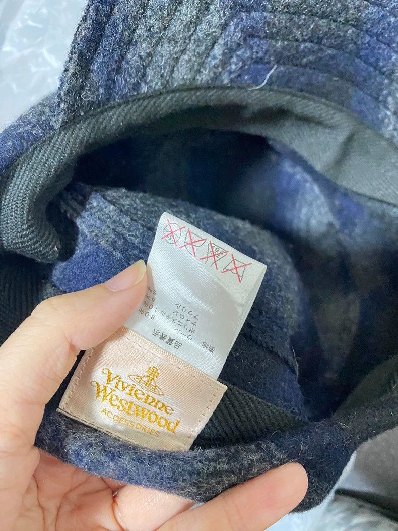 Vivienne Westwood Vivienne Westwood A woolen kerchief hat Size ONE SIZE - 3 Thumbnail