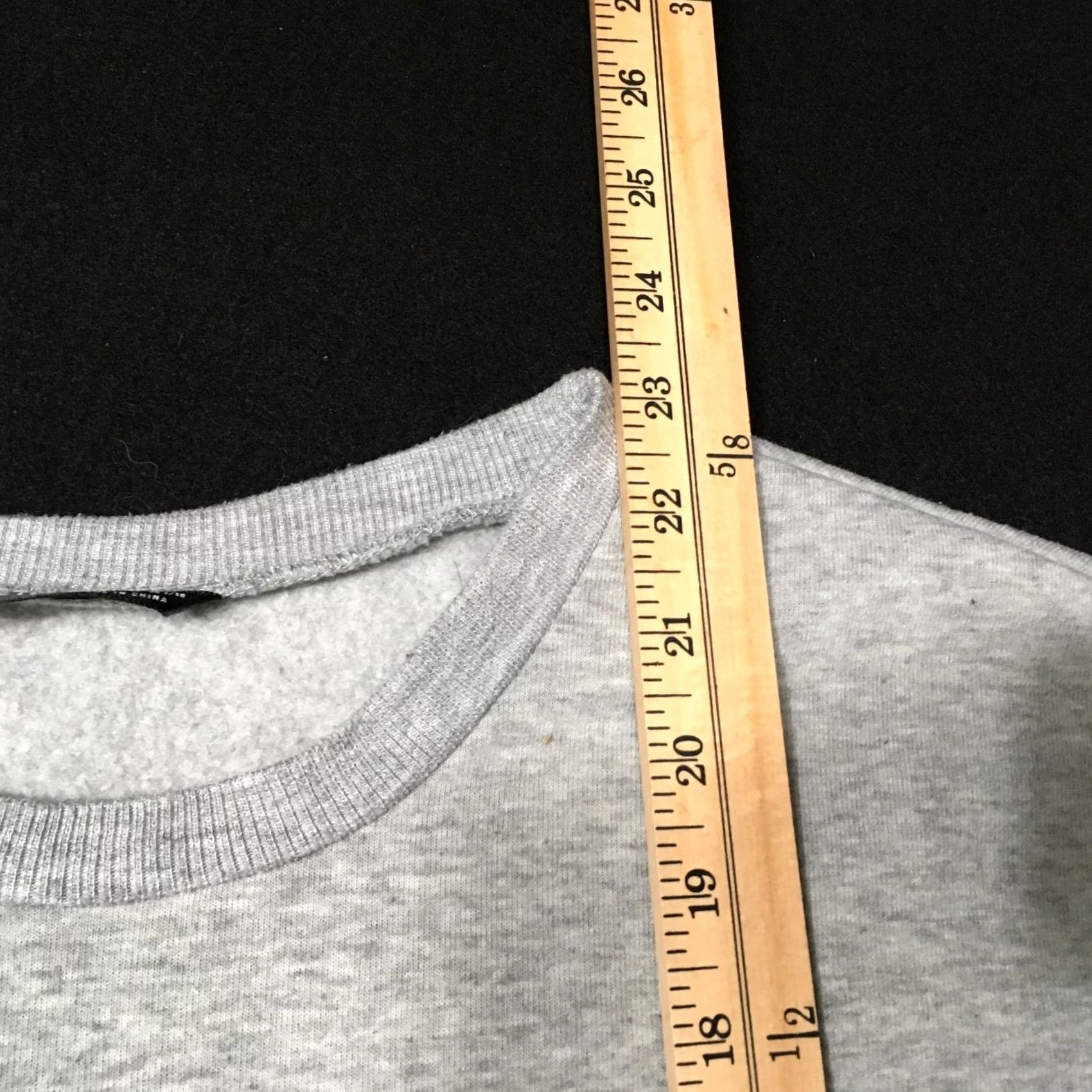 Shein Nike Sweatshirt Mens L Gray Black Long Sleeve Stretch Shirt/Top Size US L / EU 52-54 / 3 - 6 Thumbnail