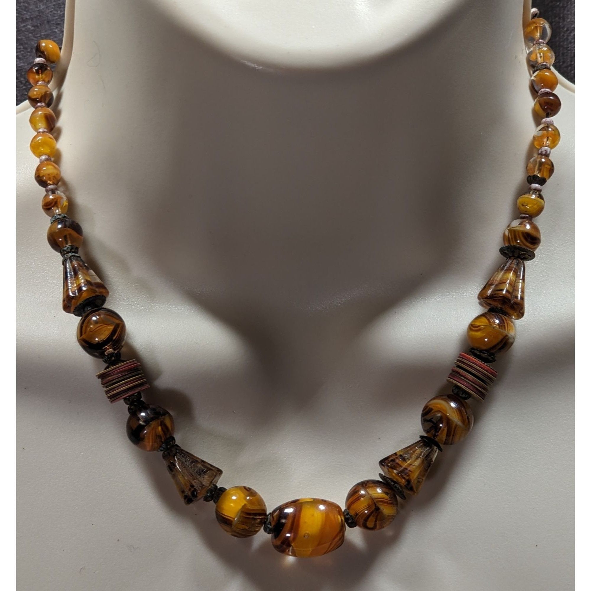 Other Vintage Marbled Glass Necklace In Honey And Earth Tones Size ONE SIZE - 3 Thumbnail