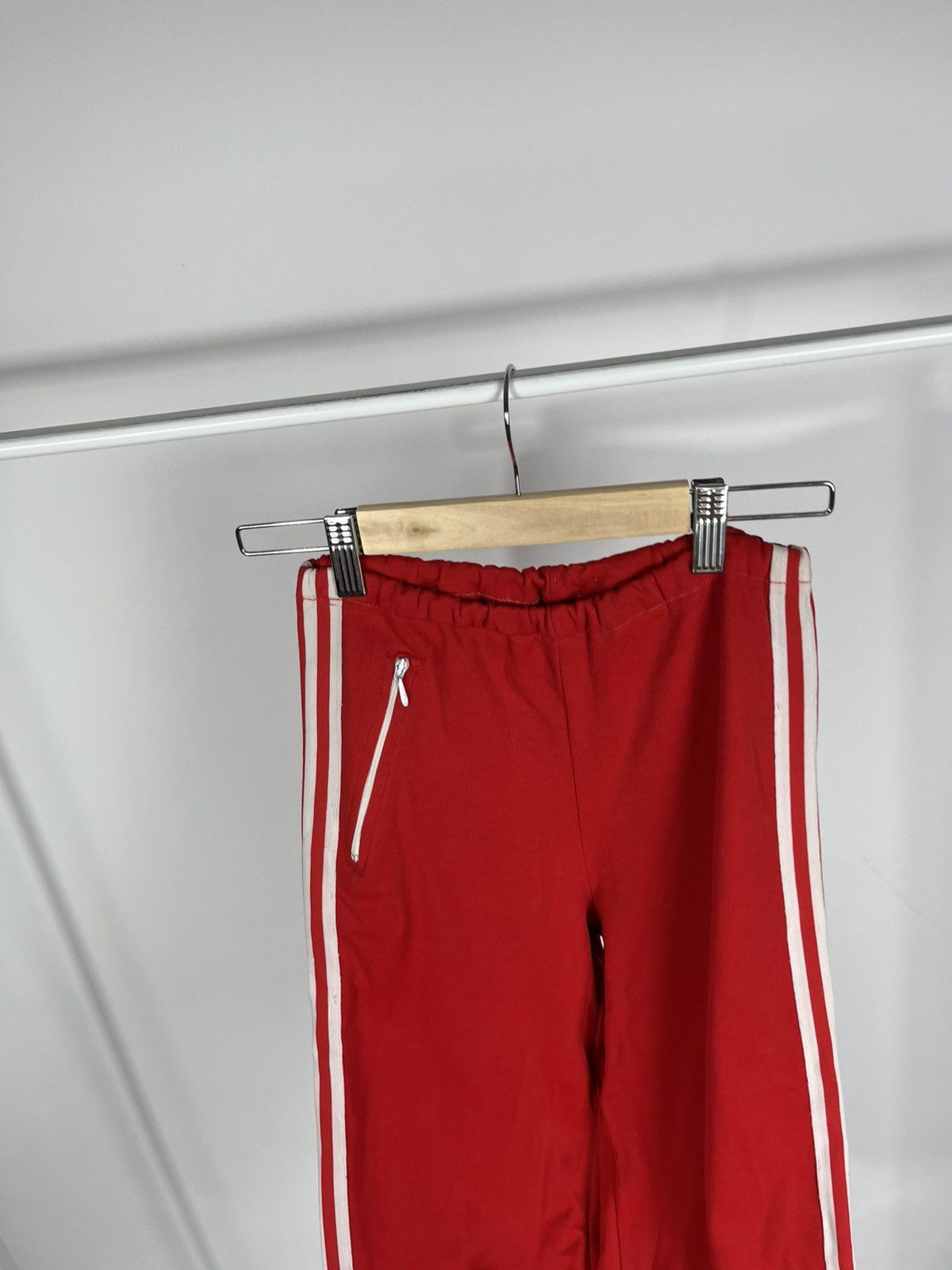 Adidas Vintage Adidas kids track pants red 3 stripes size 152 Size US 26 / EU 42 - 11 Thumbnail
