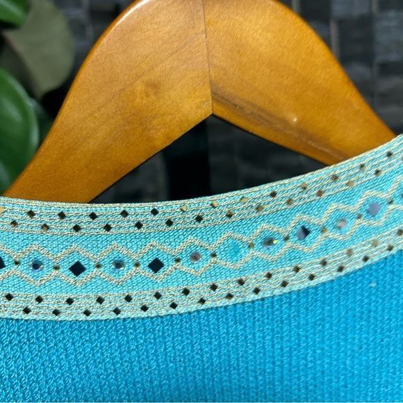 Vintage St. John evening sweater jacket size 8 light blue sparkling Size M / US 6-8 / IT 42-44 - 3 Thumbnail