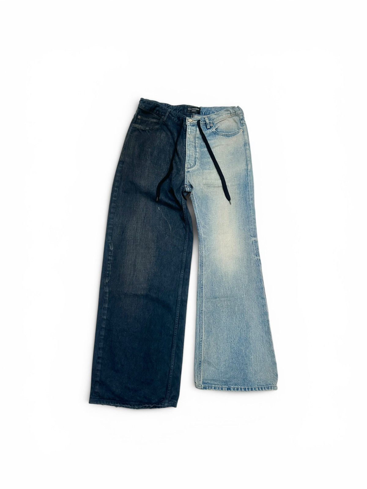 Balenciaga Balenciaga 50/50 Baggy & Flare Denim Pants Size US 32 / EU 48 - 1 Thumbnail