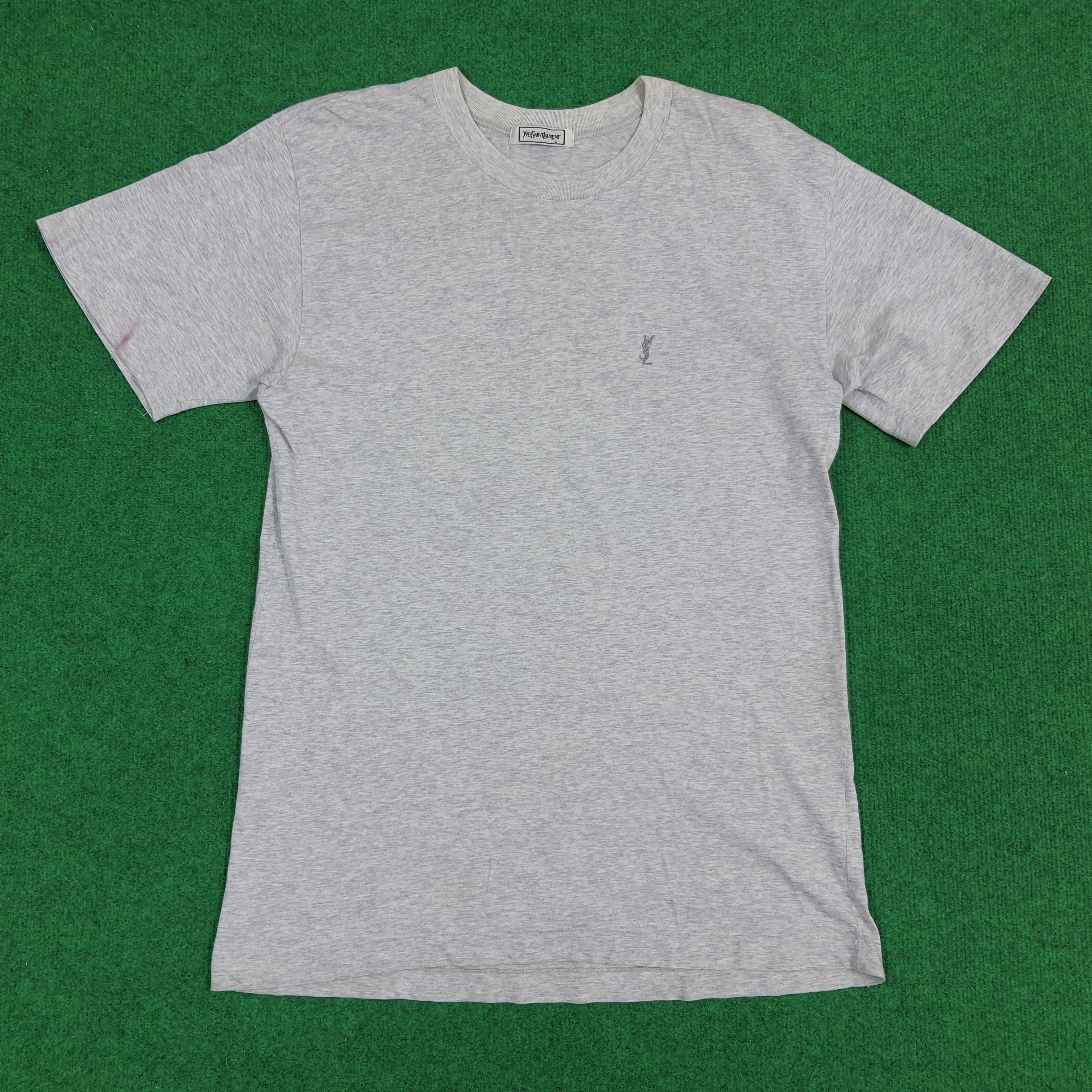 Vintage × Yves Saint Laurent Vintage Yves Saint Lauren YSL Small Logo Designer Tshirt Size US M / EU 48-50 / 2 - 1 Thumbnail