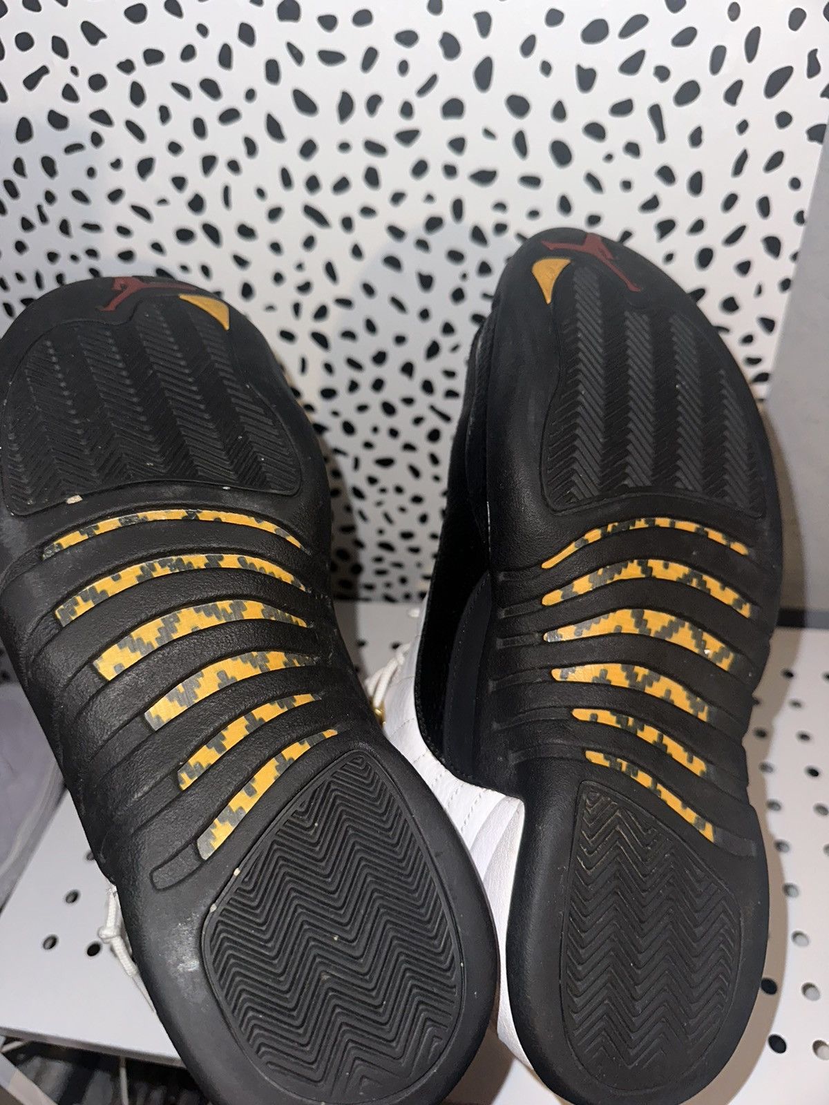 Jordan Brand Jordan 12 Retro “Taxi” 2013 Size US 10 / EU 43 - 6 Thumbnail