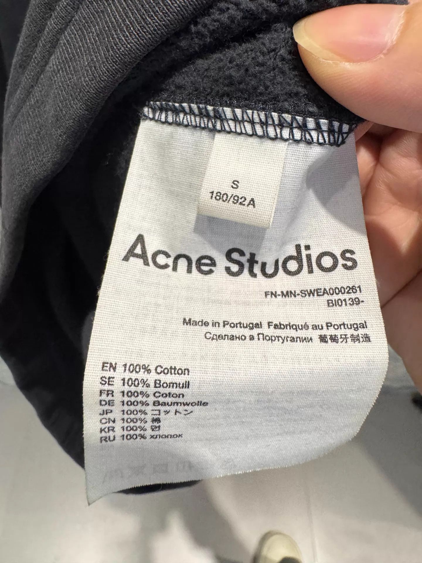 Acne Studios Acne Studios Black Small Chest Logo Hoodie S Size US S / EU 44-46 / 1 - 3 Thumbnail