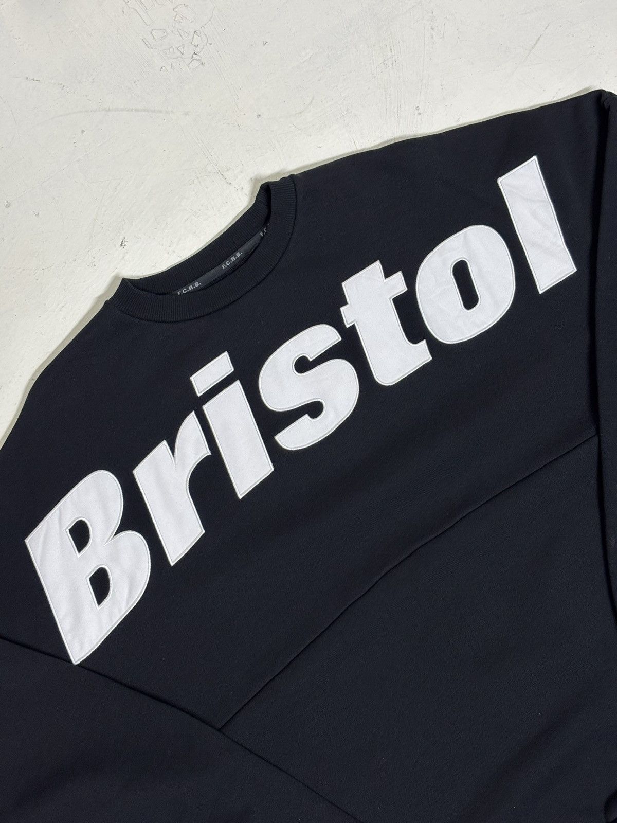 F.C.R.B 🚨FINAL DROP🚨F.C.R.B Bristol Sweatshirt Spellout Size US L / EU 52-54 / 3 - 1 Thumbnail