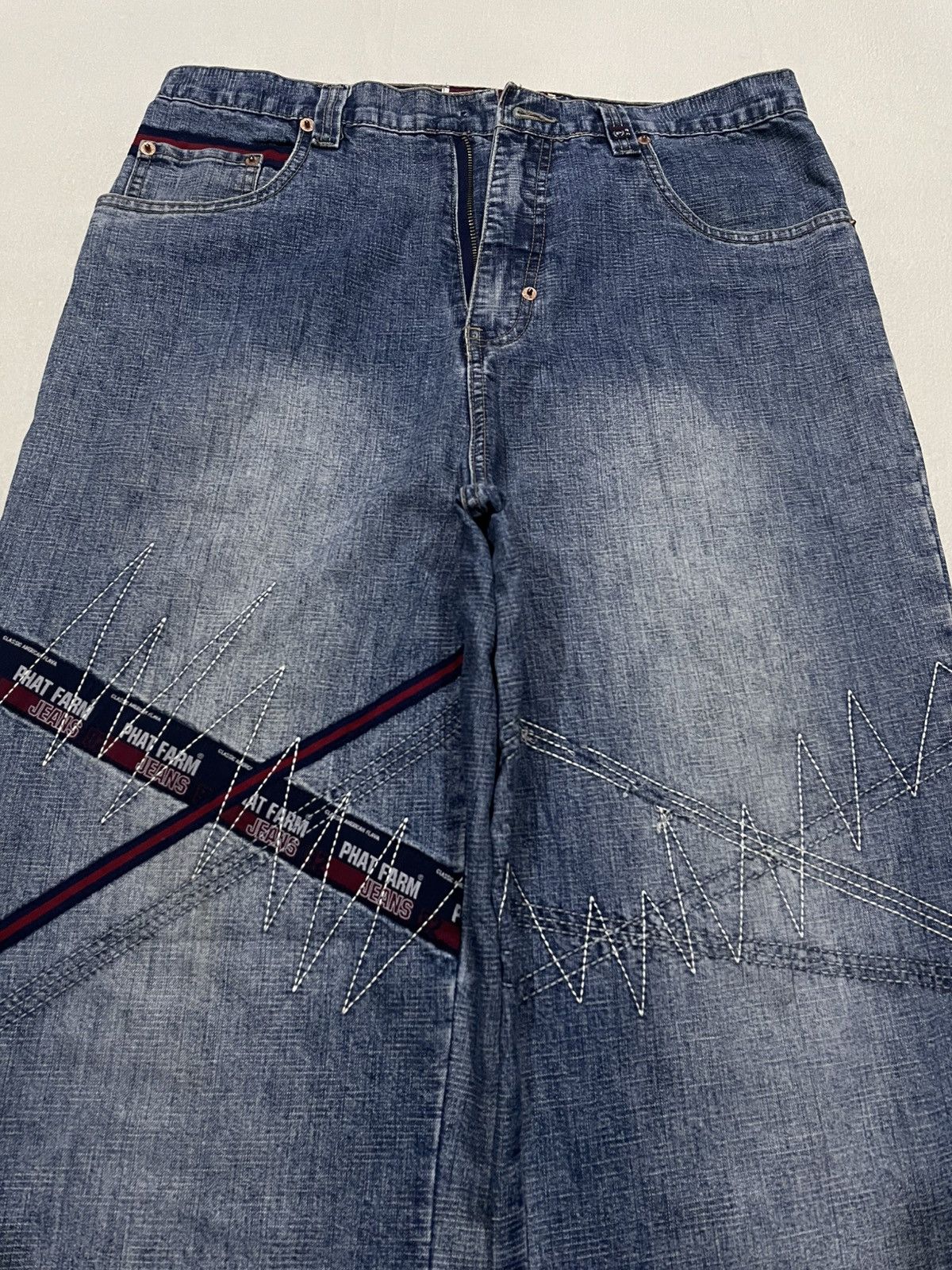 Phat Farm Vintage Phat Farm Distress Faded Denim Jeans Size US 34 / EU 50 - 3 Thumbnail