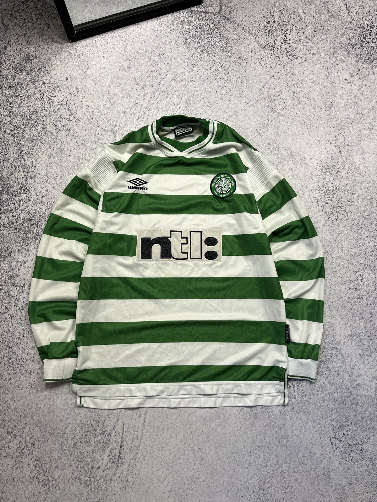 Umbro Vintage Umbro Celtic 1999/01 Home Soccer Jersey Long Sleeve Size US M / EU 48-50 / 2 - 1 Thumbnail
