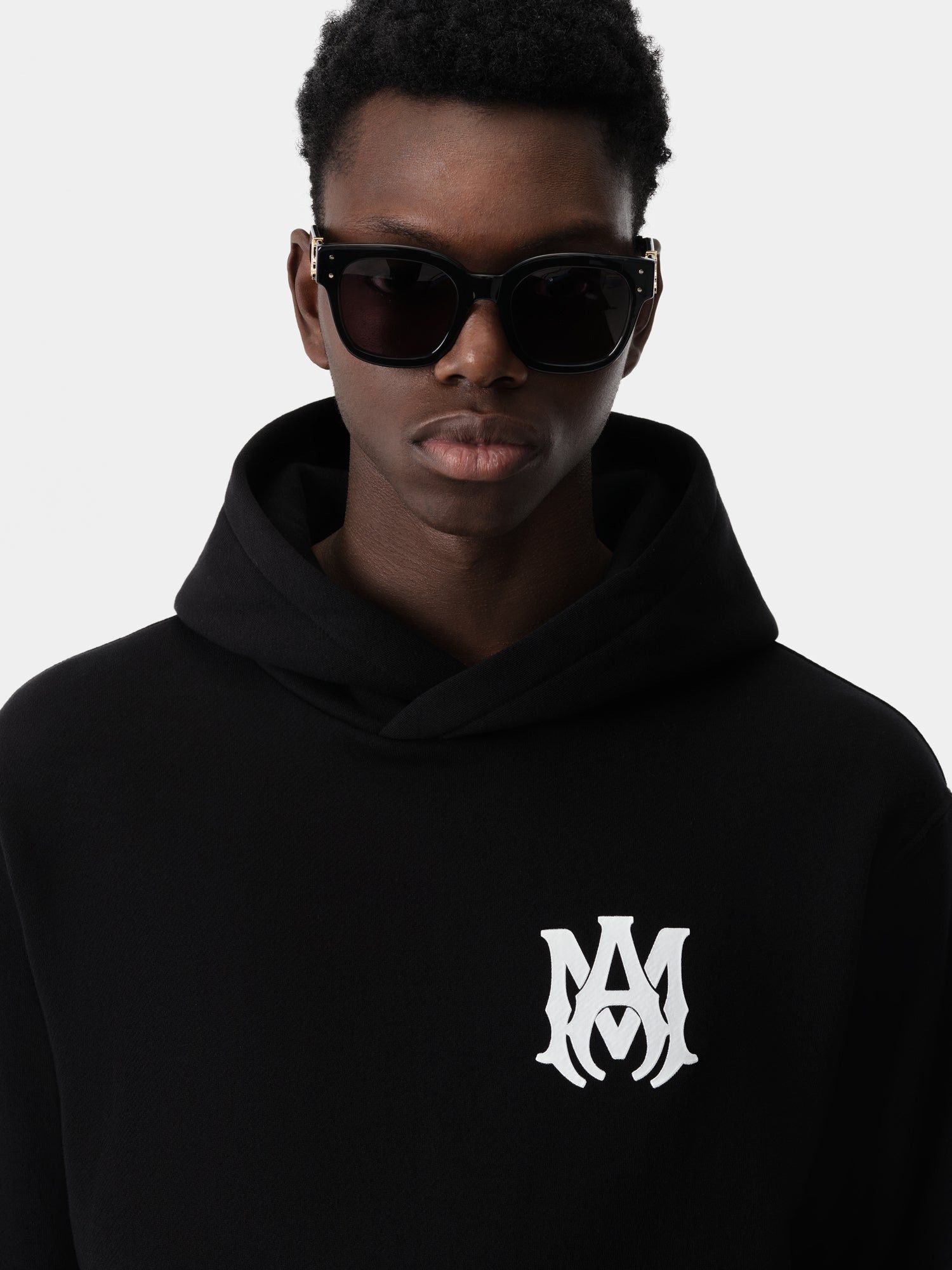 Amiri o1s1wg110426 MA Core Logo Hoodie in Black Size US S / EU 44-46 / 1 - 2 Thumbnail