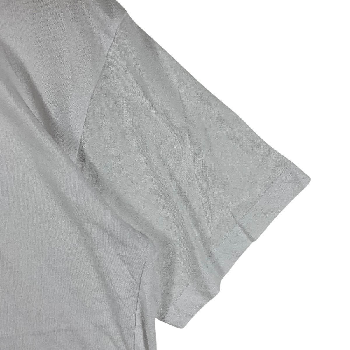 Anime Vintage DETECTIVE CONAN marathon printed tee Size US L / EU 52-54 / 3 - 7 Thumbnail