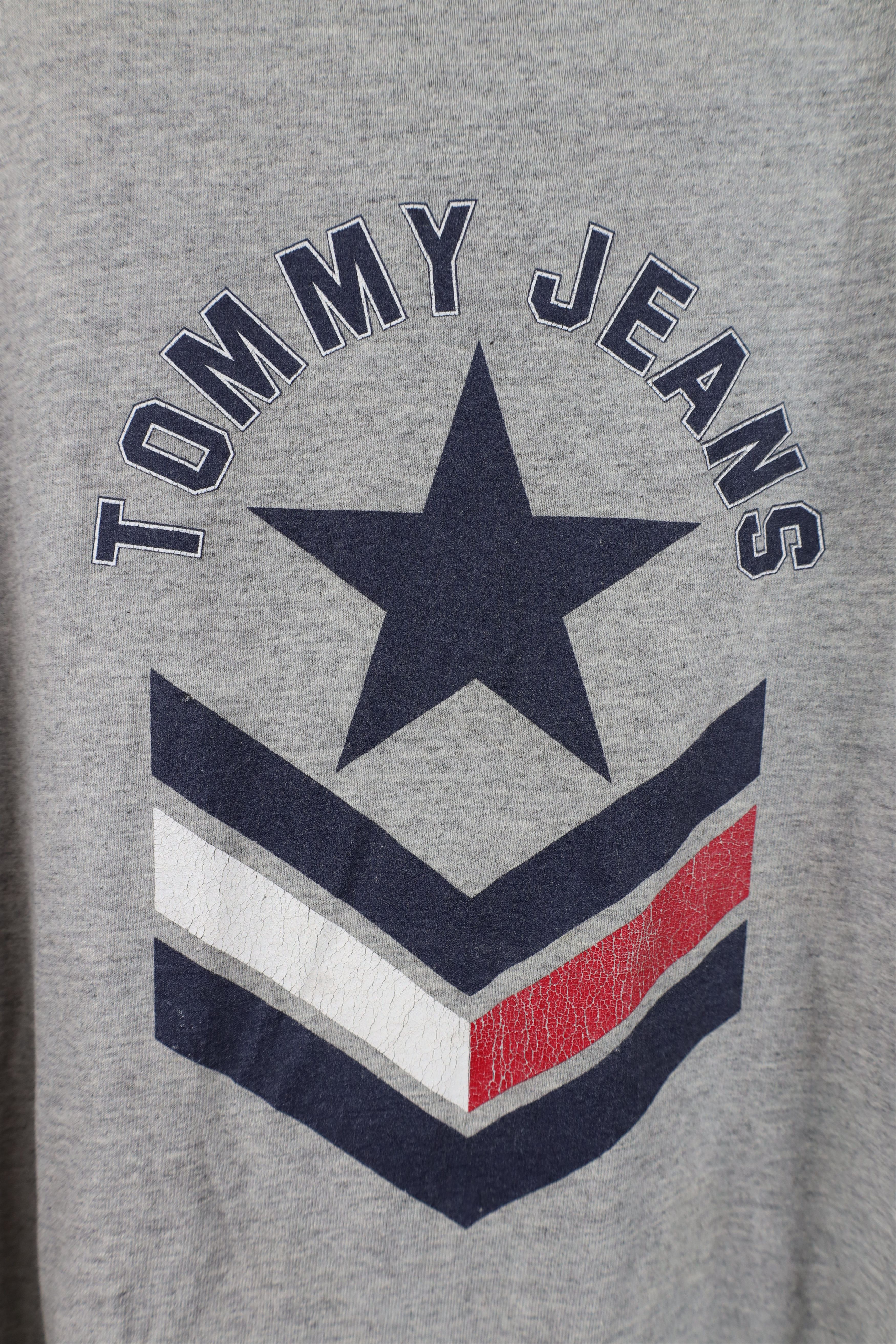 Tommy Hilfiger Vintage 90s Tommy Hilfiger Military Short Sleeve T-Shirt Size US M / EU 48-50 / 2 - 11 Thumbnail