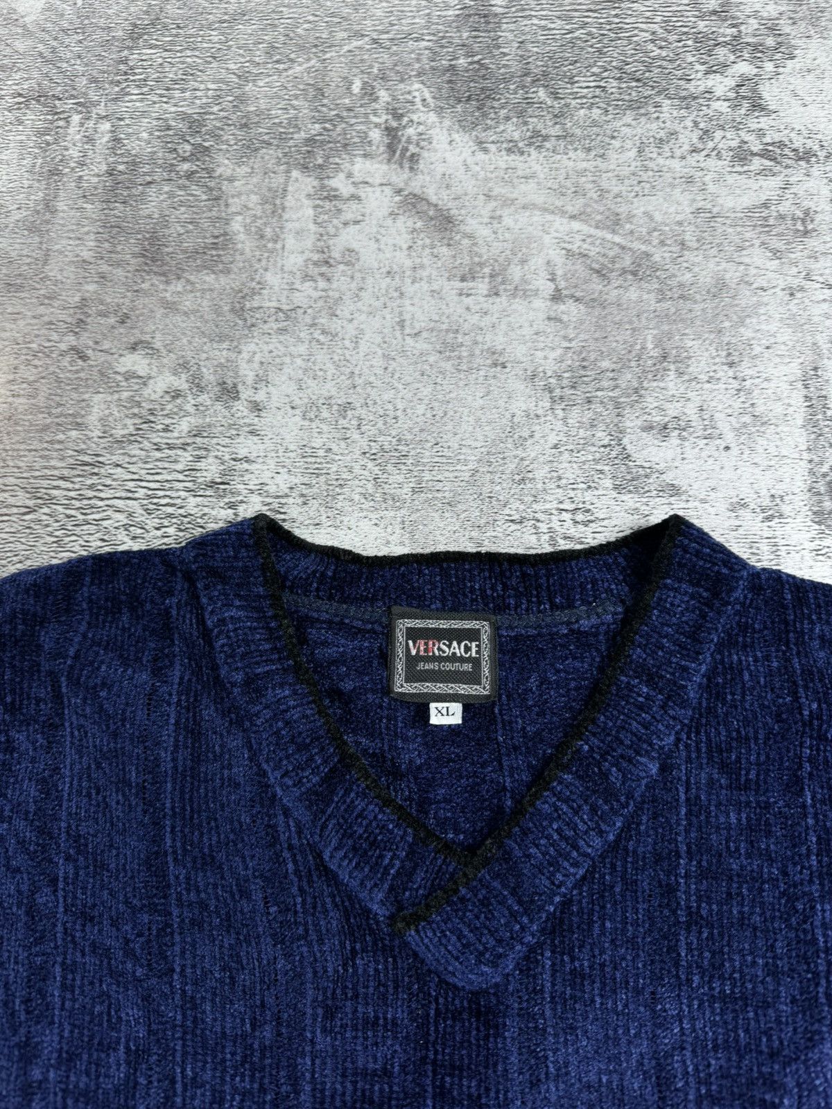 Versace Jeans Couture Versace Jeans Velour Velvet Sweater Pullover Sweatshirt Size XL / US 12-14 / IT 48-50 - 11 Thumbnail