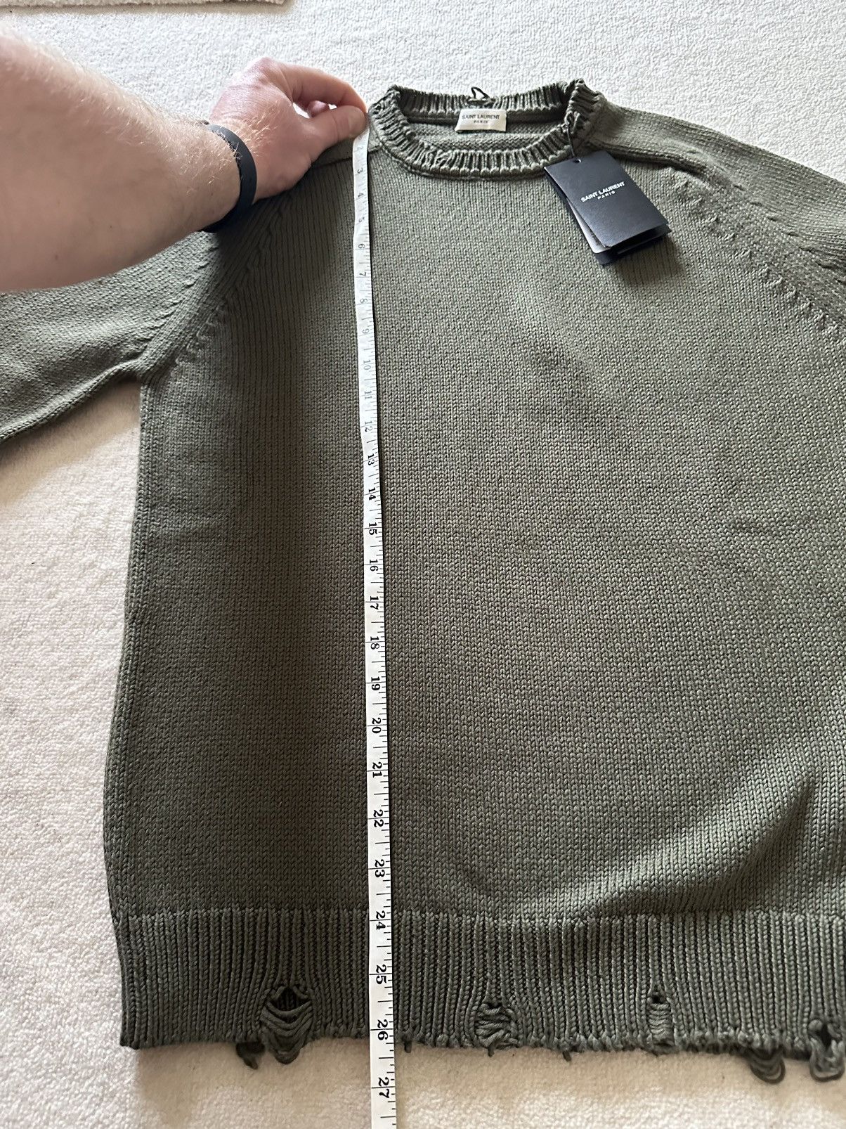 Saint Laurent Paris $990 FW21 Saint Laurent Green destroyed knit sweater L Size US L / EU 52-54 / 3 - 10 Thumbnail