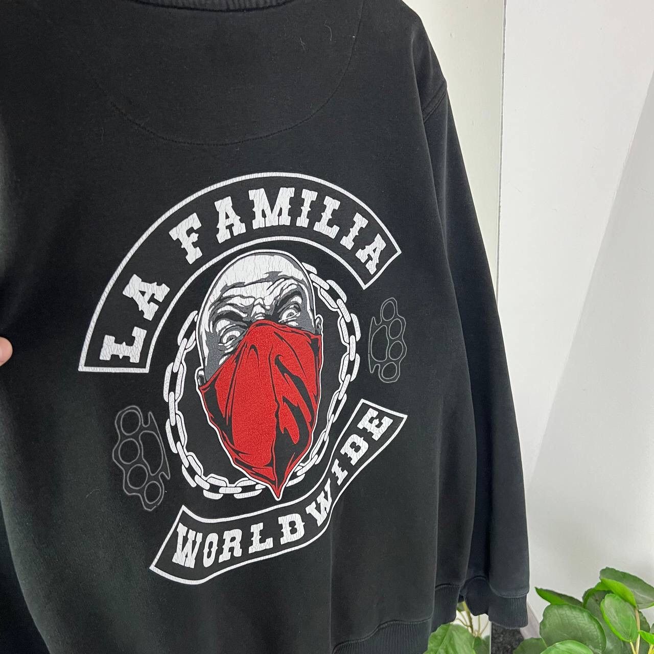 Vintage Swaeatshirt Big Logo Germany La Famila Worldwide Y2k Size US XXL / EU 58 / 5 - 3 Thumbnail