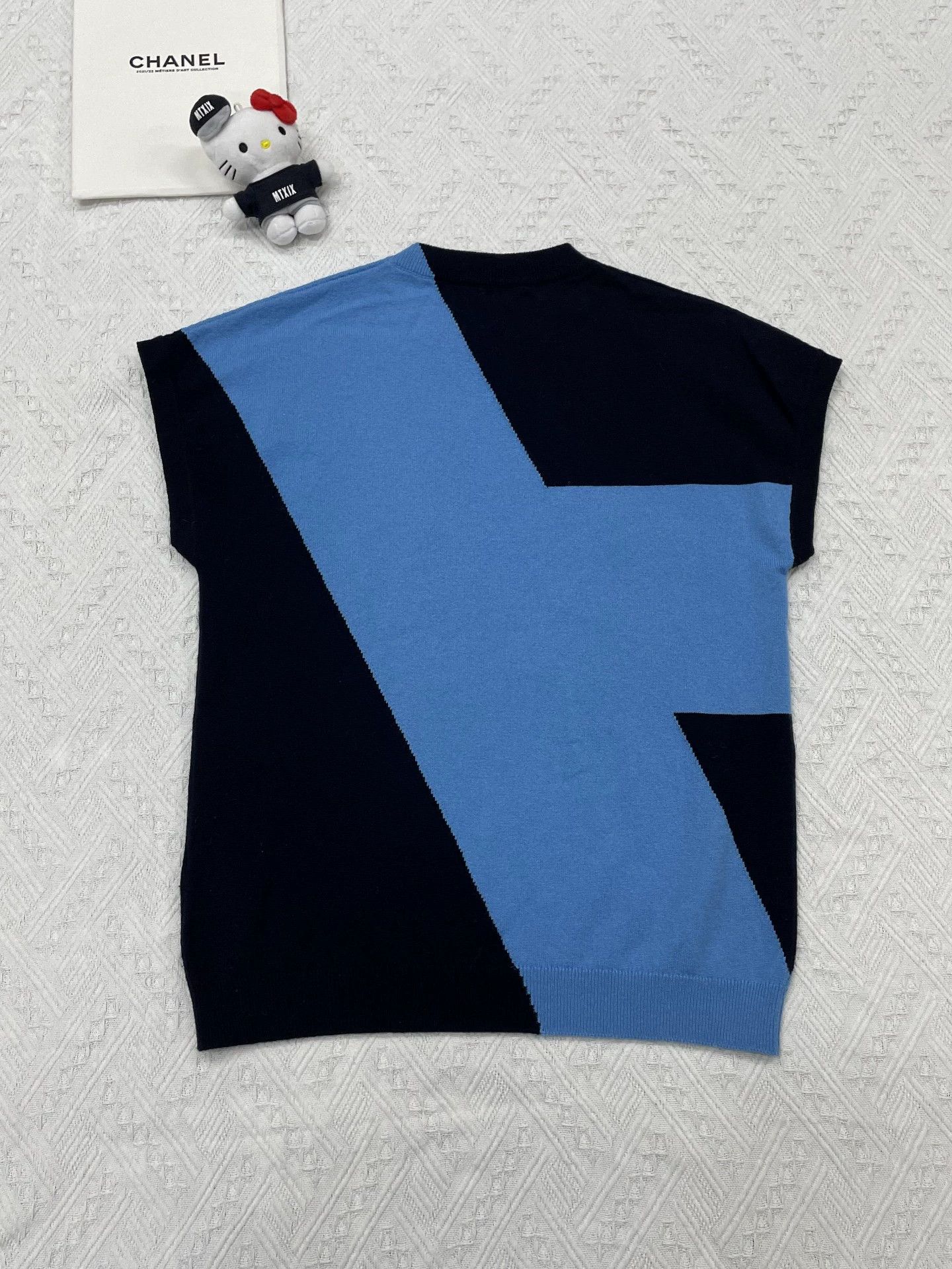 Hermes Hermes Black & Blue Colorblock Cashmere Top FR36 Size XS / US 0-2 / IT 36-38 - 2 Thumbnail