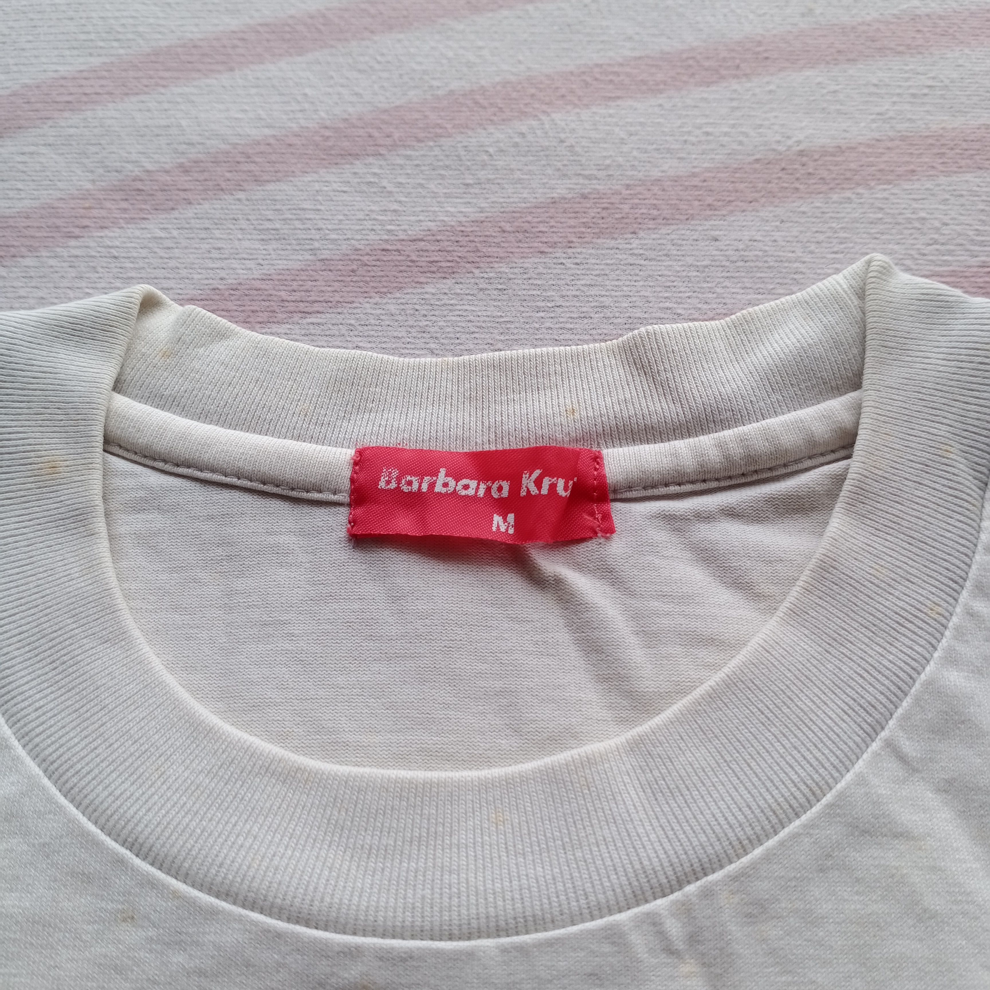 Barbara Kruger Vintage 90s Barbara Kruger Remote Control Pop Art Size US M / EU 48-50 / 2 - 3 Thumbnail