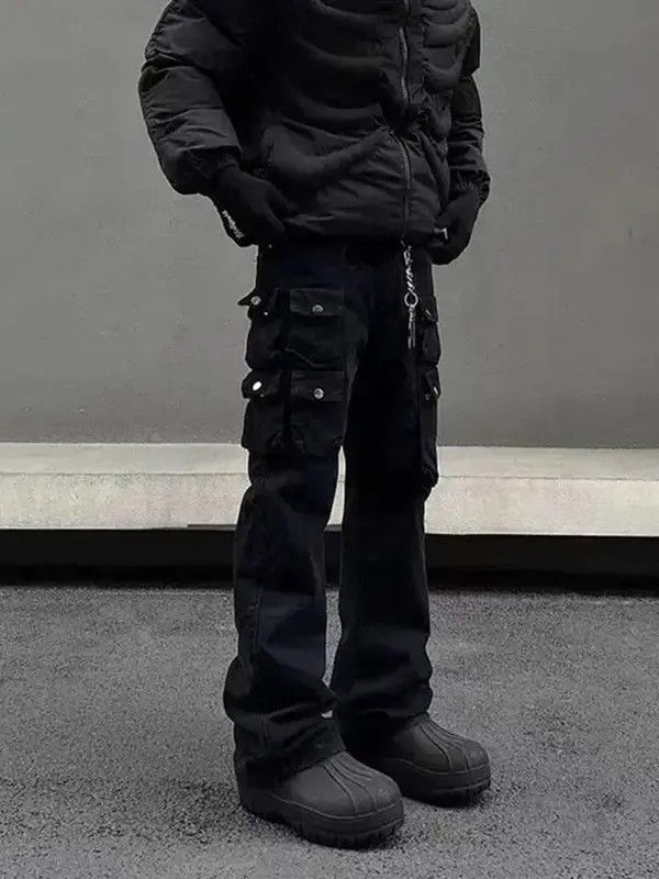 Vintage VIBE Stylish Black Cargo Pants with Multiple Pockets Size US 32 / EU 48 - 2 Thumbnail