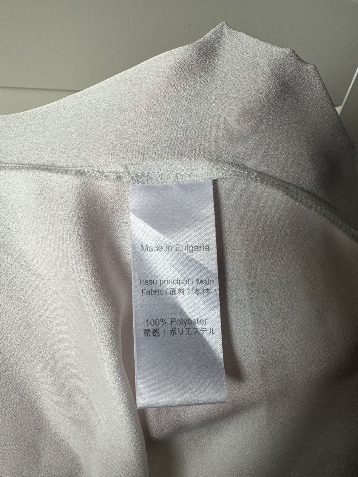 Louis Vuitton Louis Vuitton Uniforms Blouse – Size 34 with bow Size XS / US 0-2 / IT 36-38 - 12 Thumbnail
