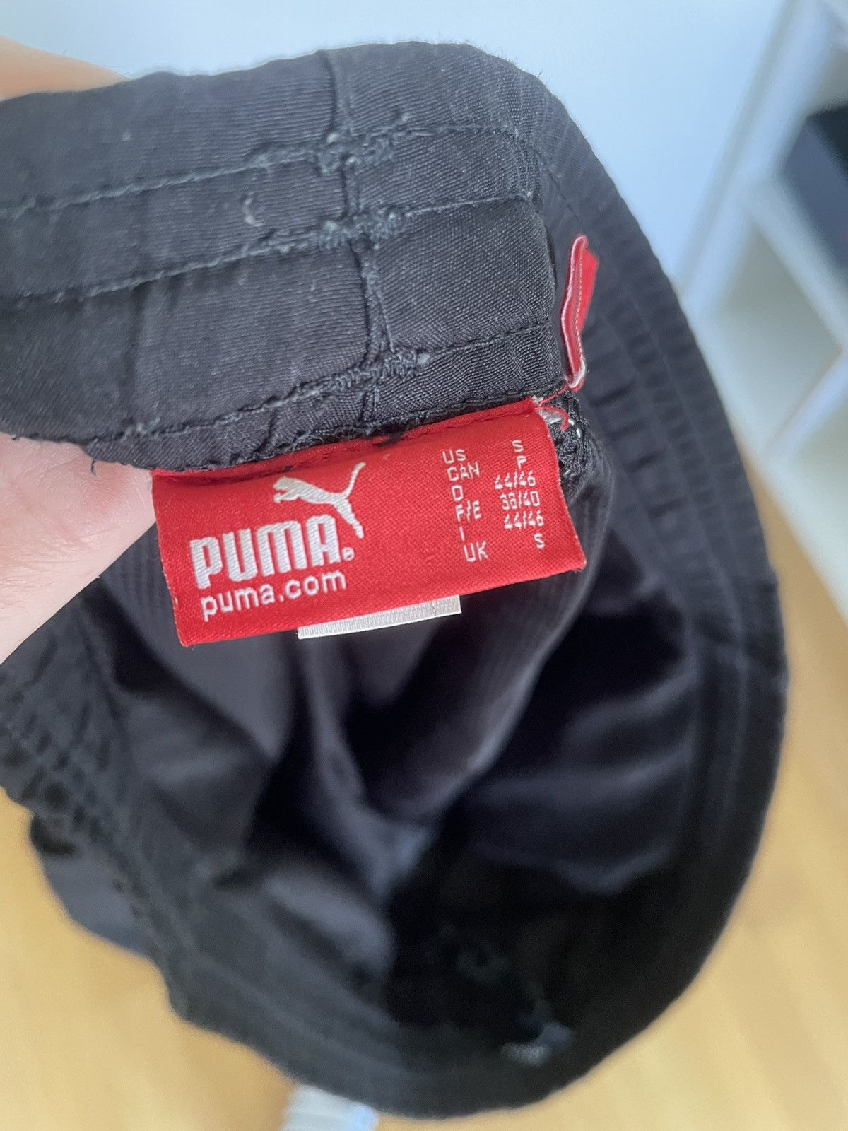 Puma vintage black puma trackpants Size US 29 - 4 Thumbnail