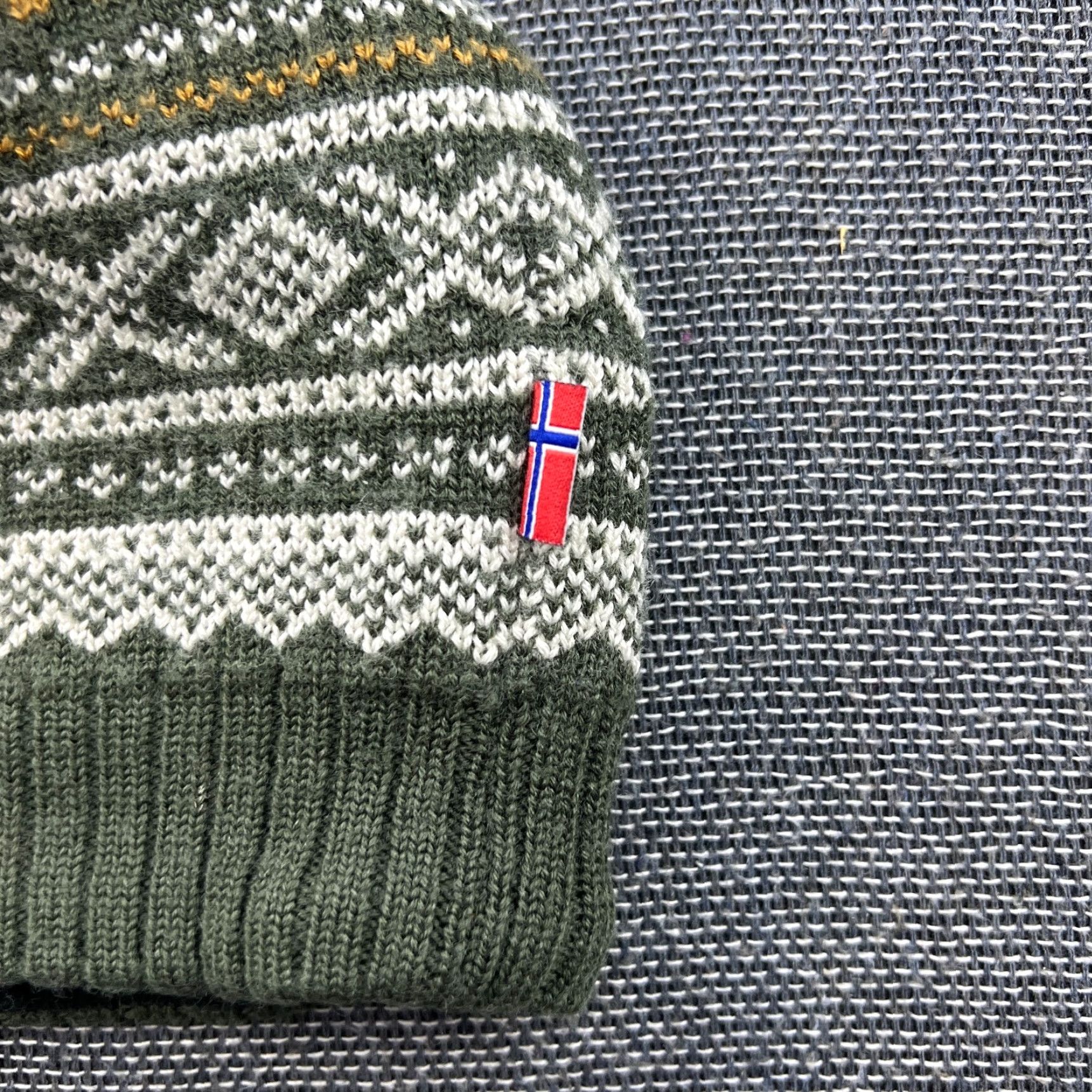 Vintage Marius of Norway Beanie Hat Size 56 S-M Fair Isle Knitted Wool Blend Knit Unisex Adults Green Wool Blend Beanie Mens Womens صنعت Size ONE SIZE - 4 Thumbnail