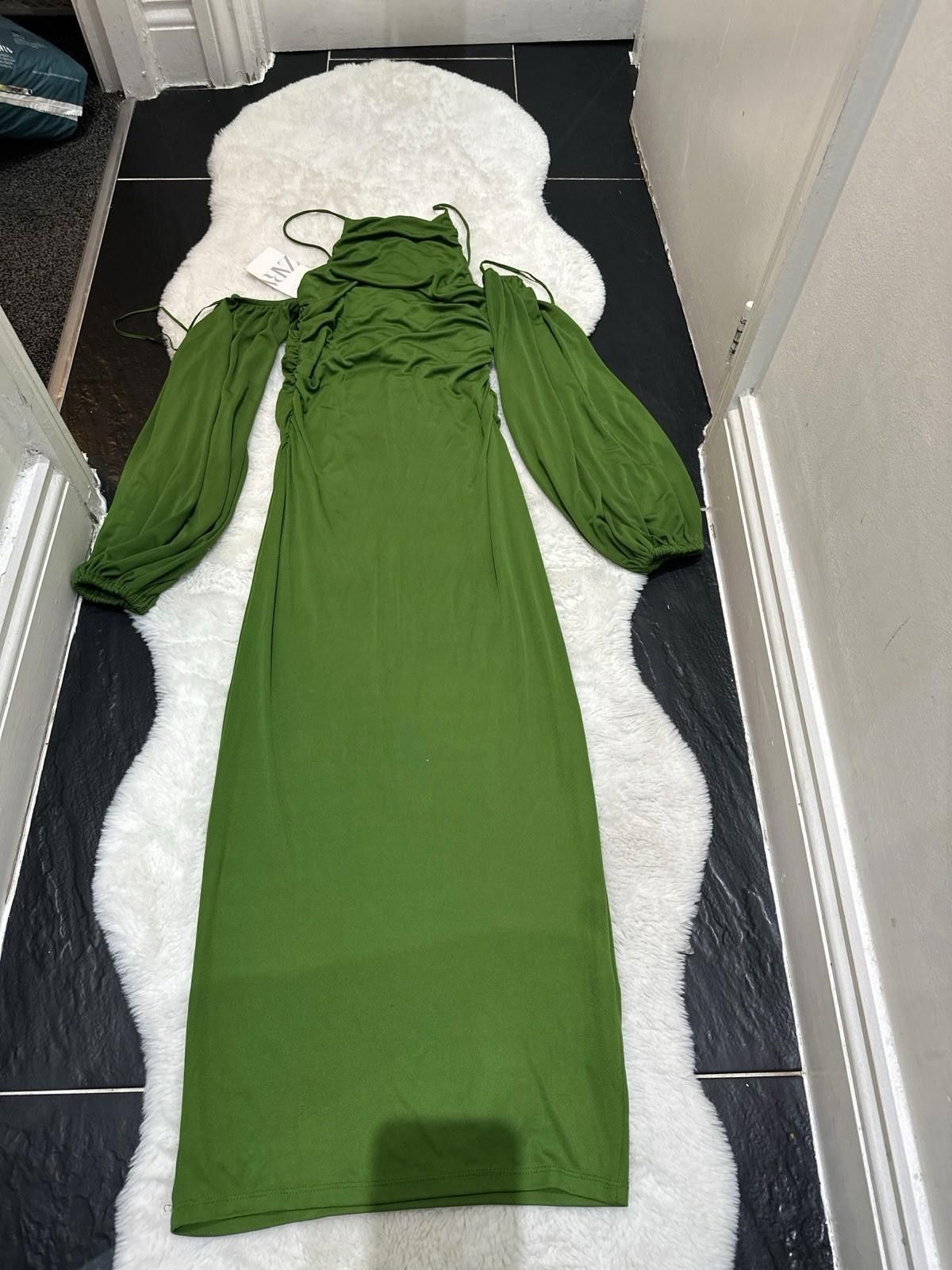 Zara ZARA Green Bodycon Cold Shoulder Dress , Size S Size S / US 4 / IT 40 - 3 Thumbnail